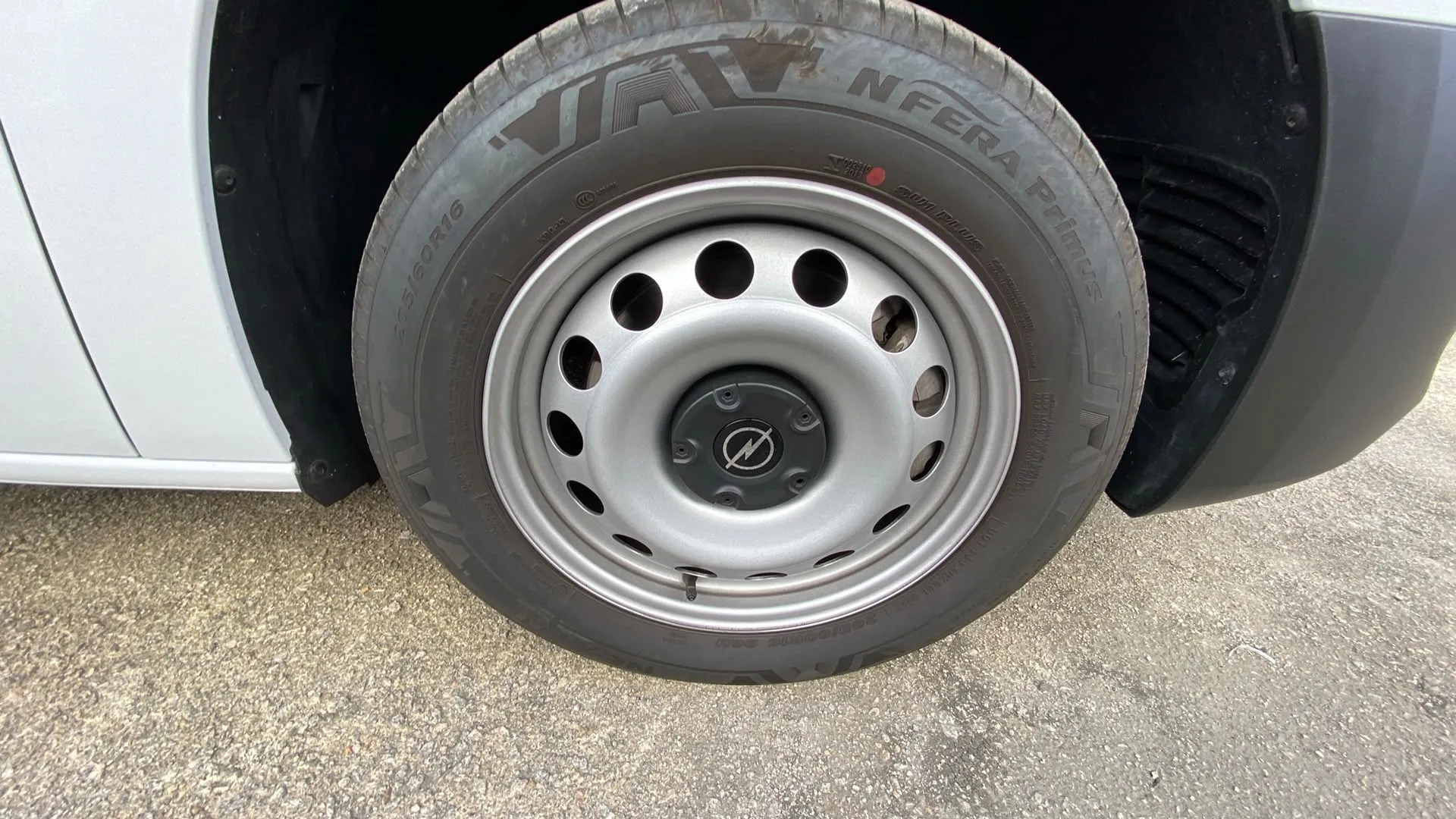 Opel Combo 1.5 Td MT6 €6.4 ebis - foto 26