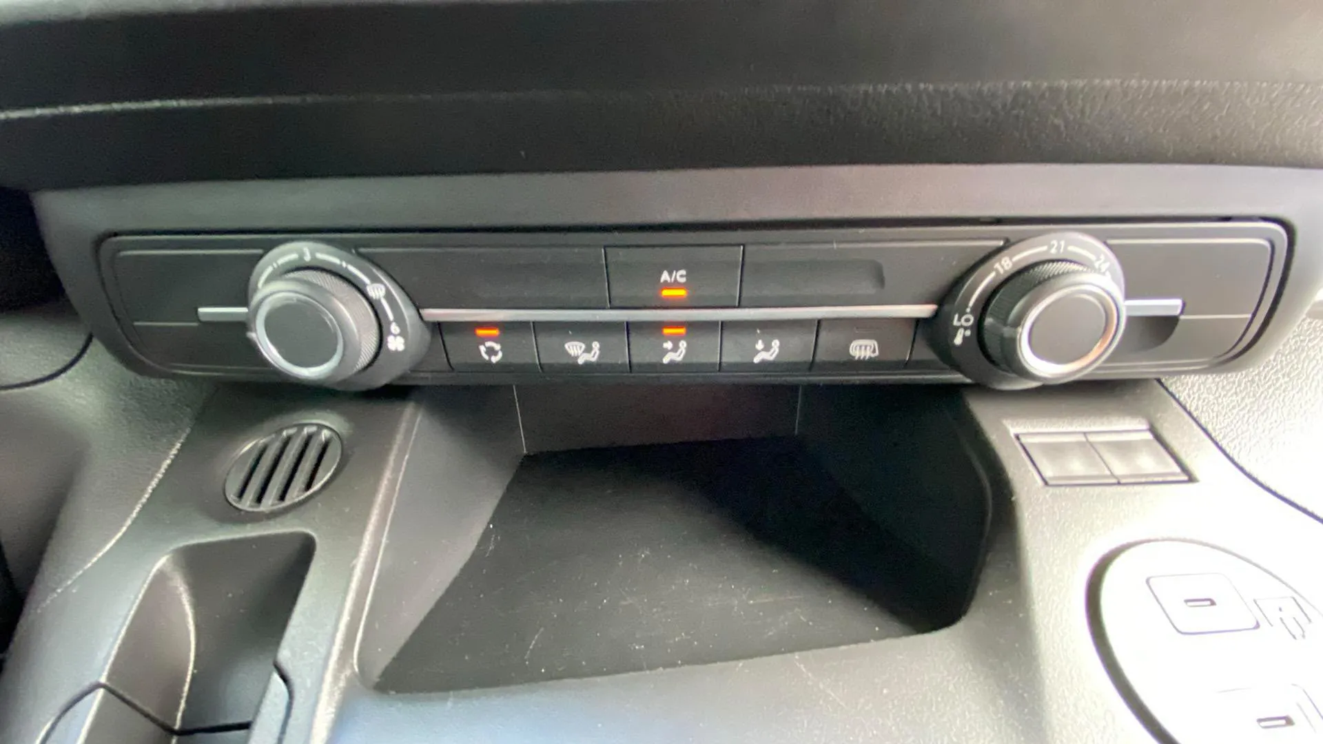 Opel Combo 1.5 Td MT6 €6.4 ebis - foto 16