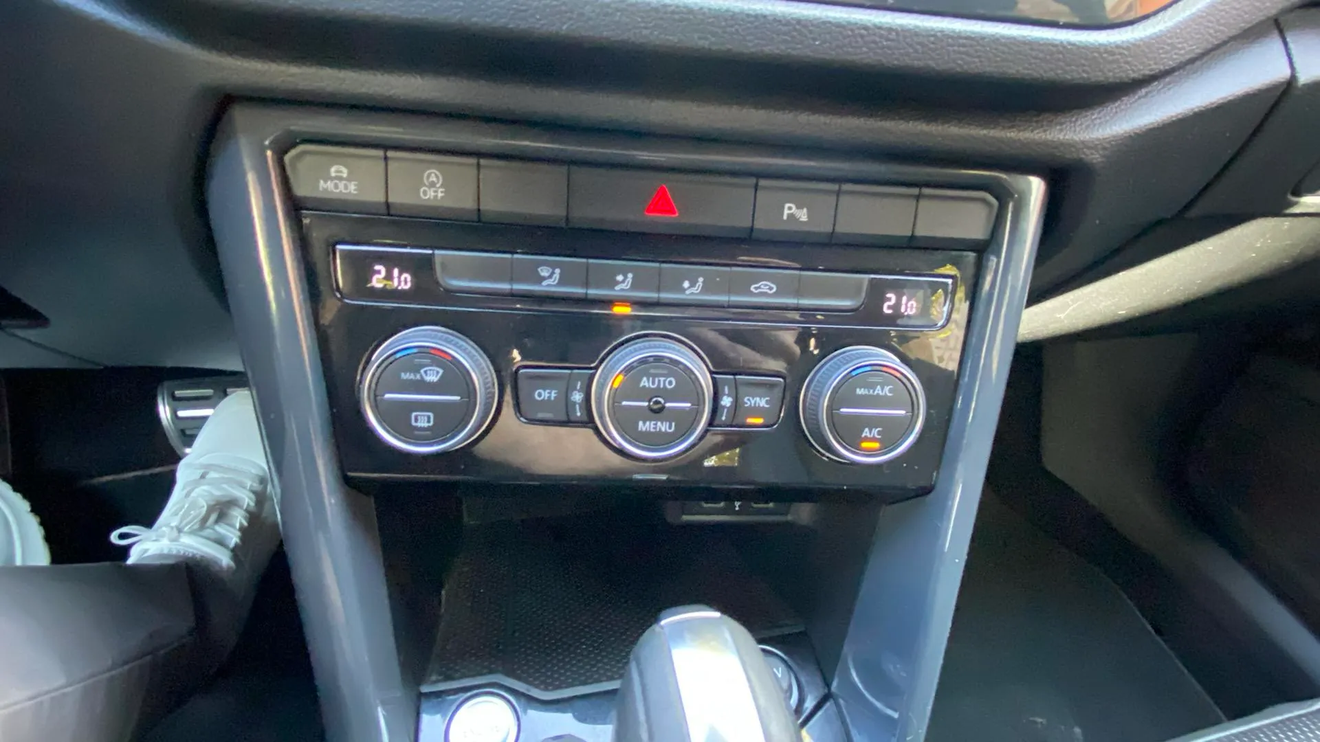 Volkswagen T-Roc Sport 1.5 TSI DSG - foto 20