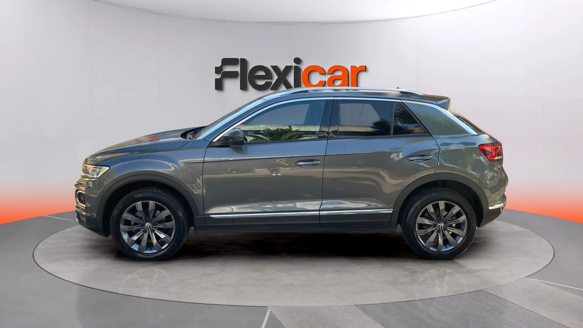 Volkswagen T-Roc Sport 1.5 TSI DSG - foto 6