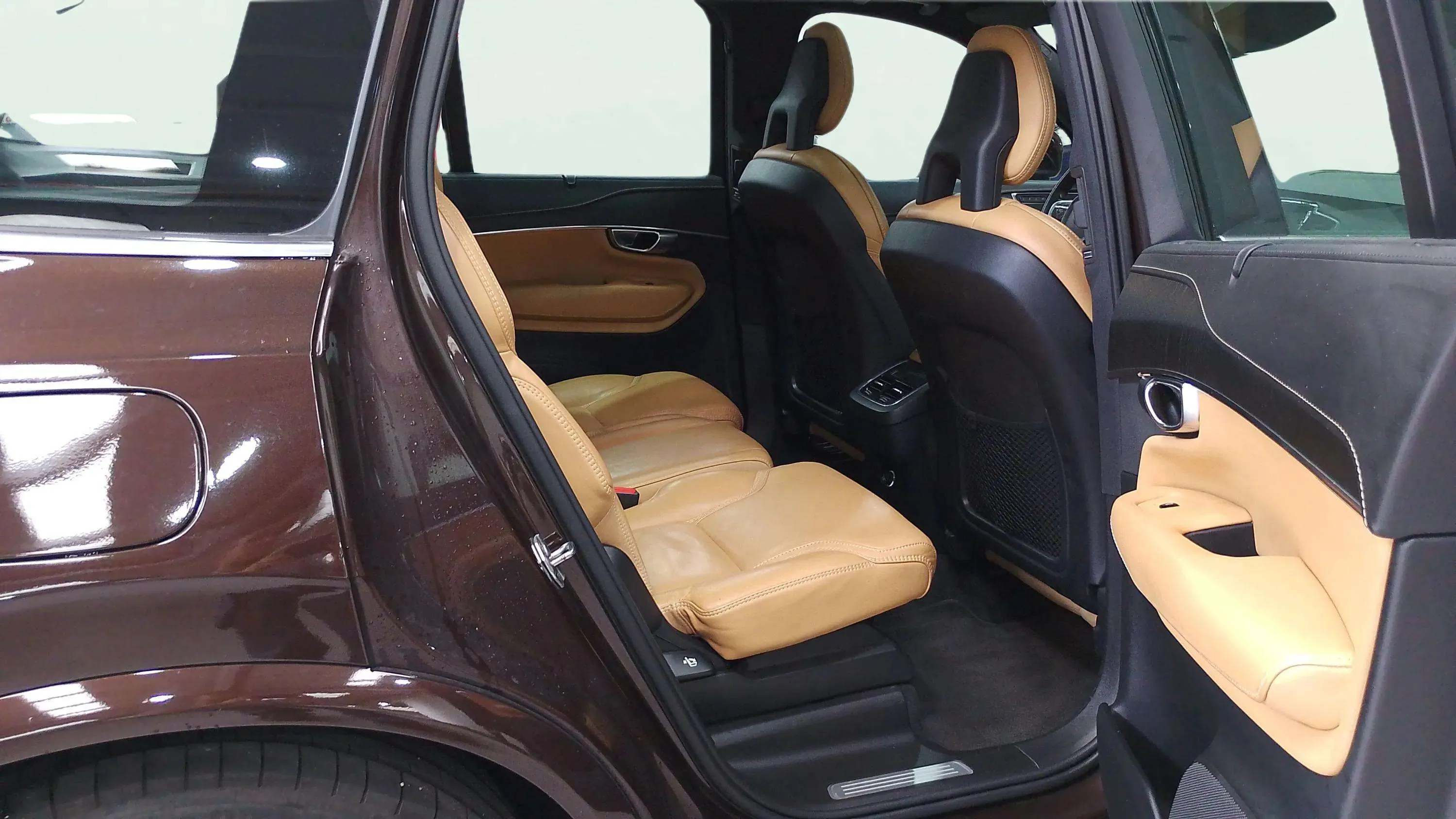 Volvo XC90 2.0 B5 D5 AWD Inscription - foto 14