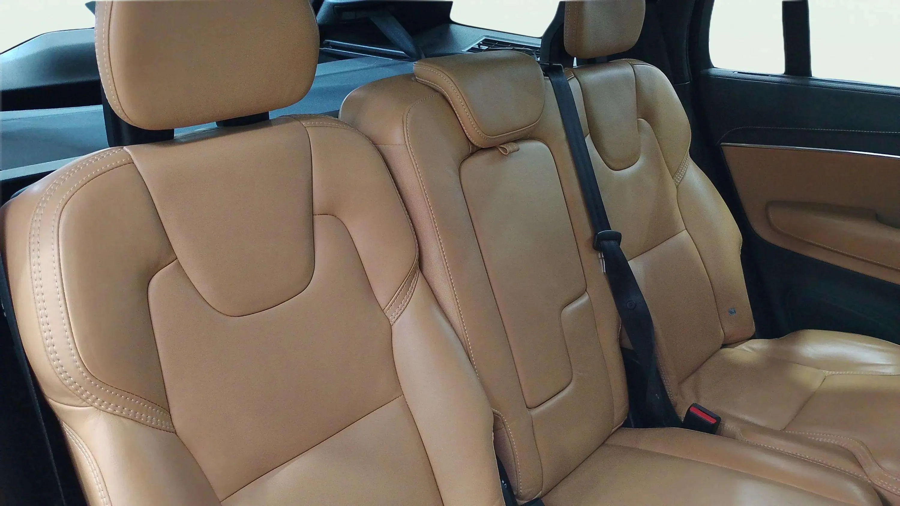Volvo XC90 2.0 B5 D5 AWD Inscription - foto 26