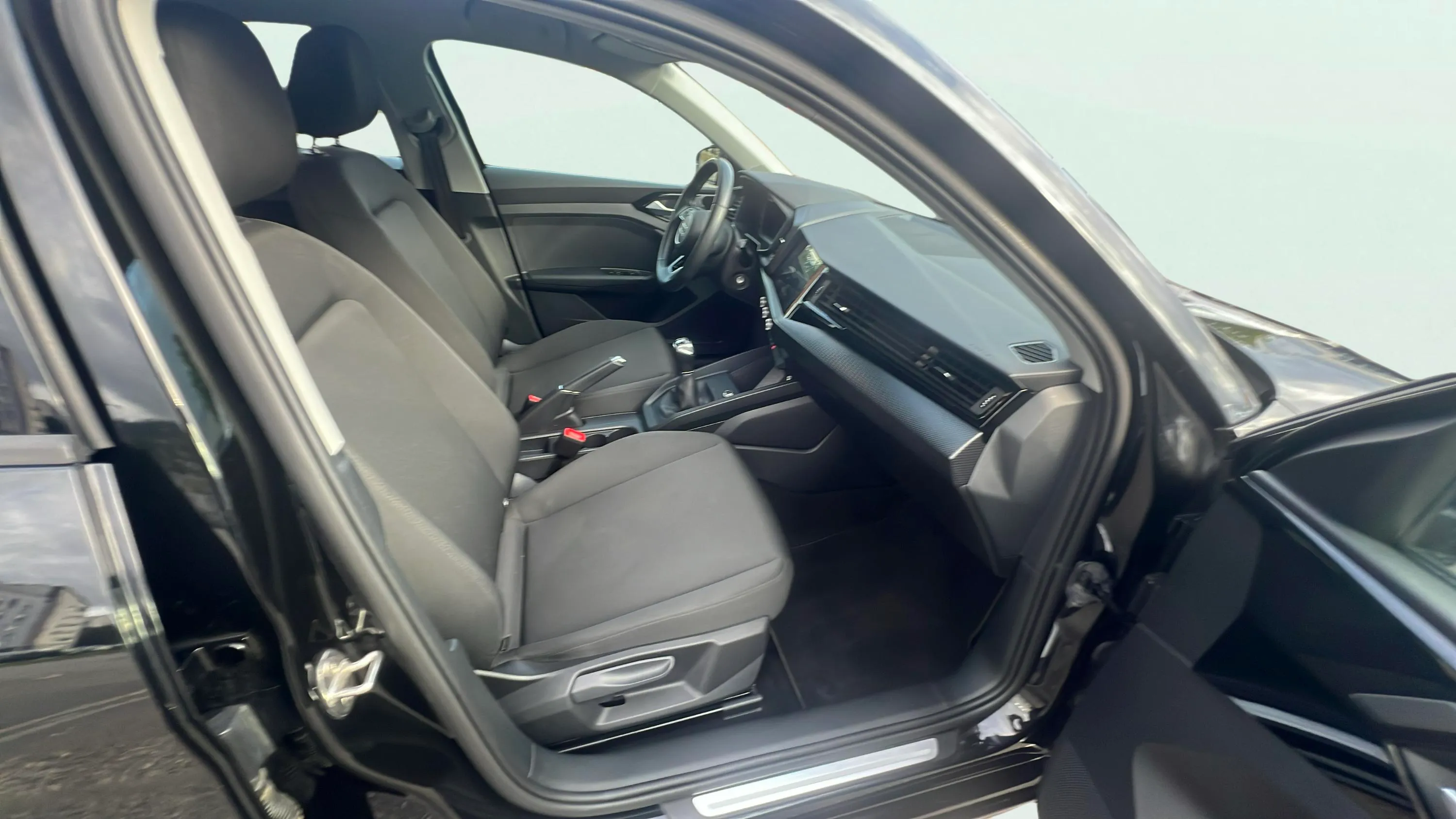 Audi A1 Sportback Advanced 25 TFSI - foto 14