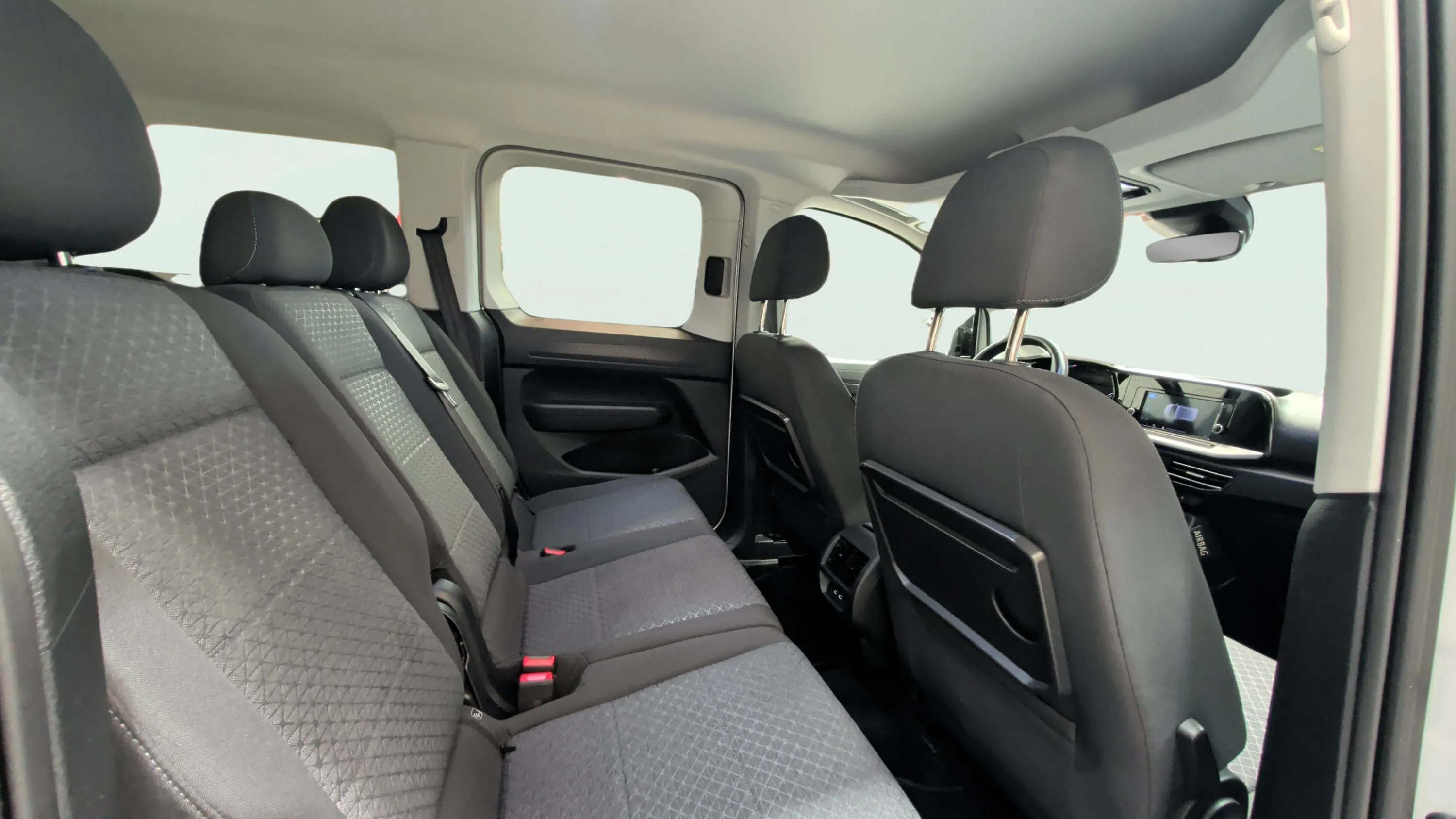 Ford Tourneo Connect 2.0 EcoBlue Sport - foto 11