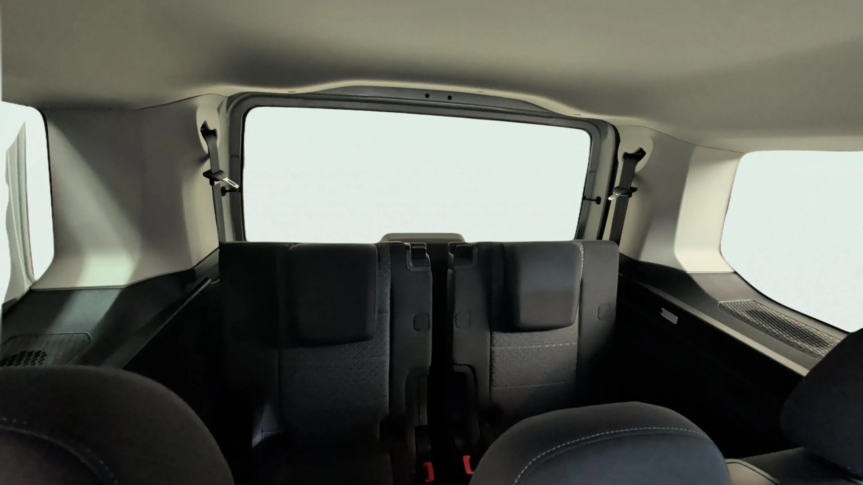 Ford Tourneo Connect 2.0 EcoBlue Sport - foto 13