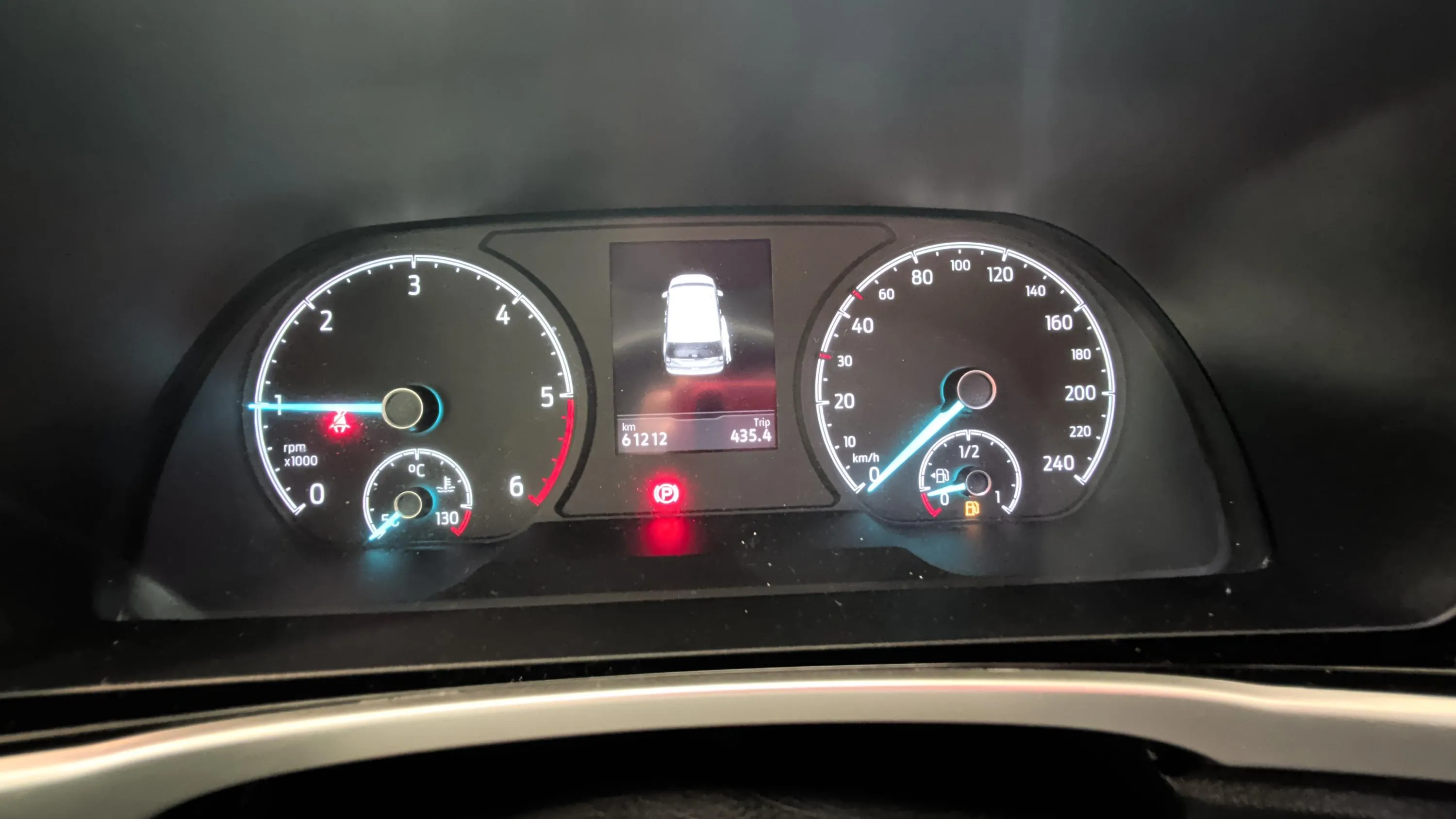 Ford Tourneo Connect 2.0 EcoBlue Sport - foto 17