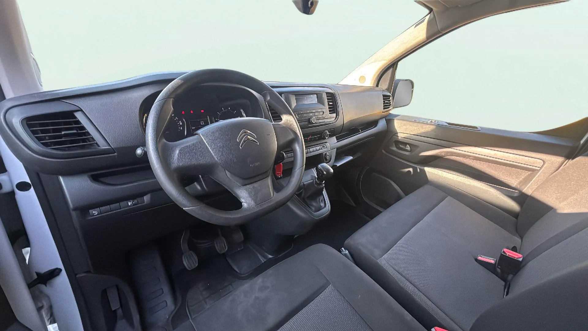 Citroën Jumpy DC Abatible Talla M BlueHDi 120 - foto 13