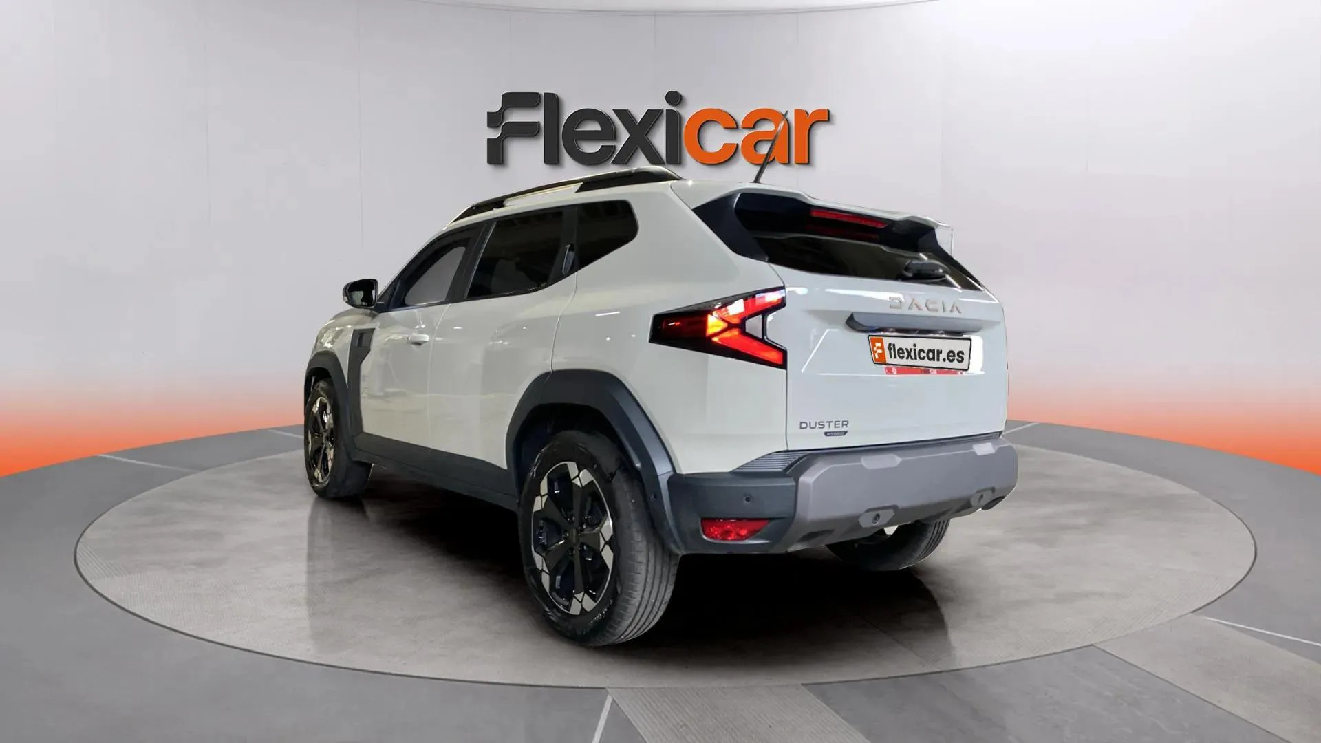 Dacia Duster Extreme Hybrid 4x2 - foto 6
