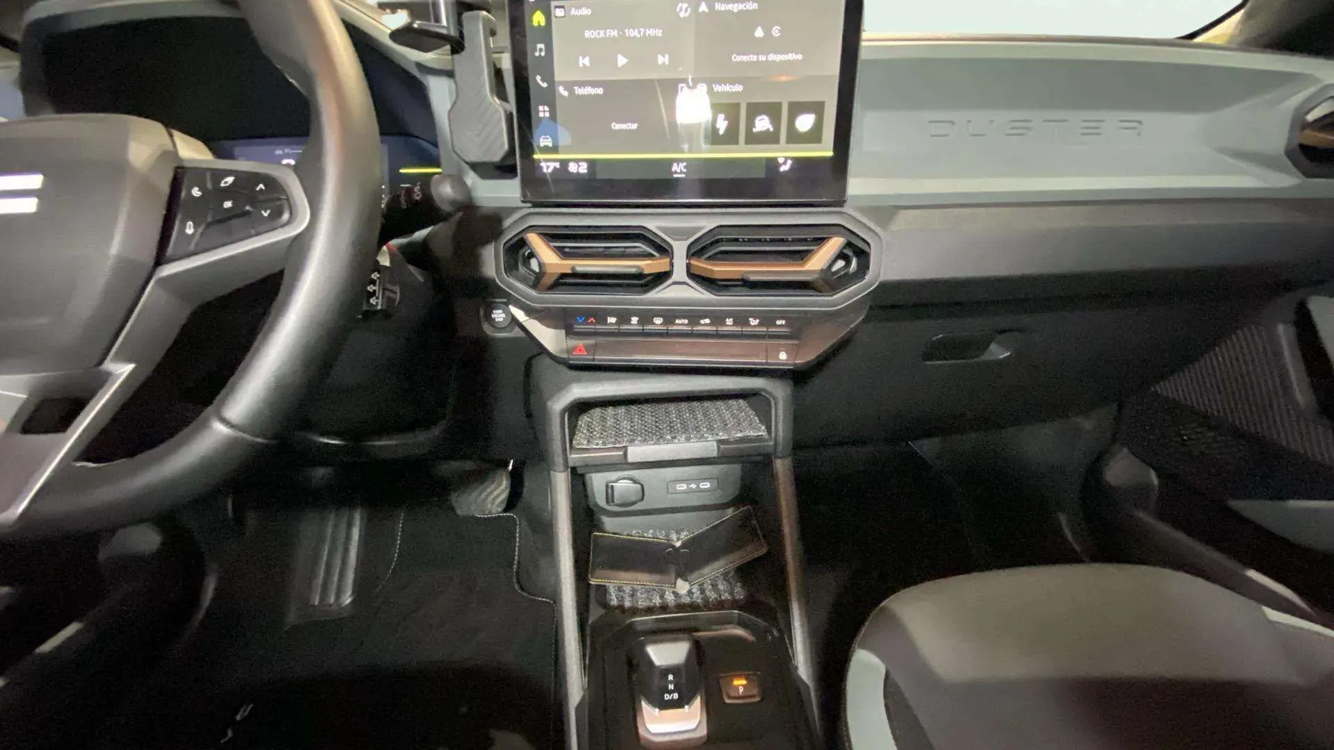 Dacia Duster Extreme Hybrid 4x2 - foto 13
