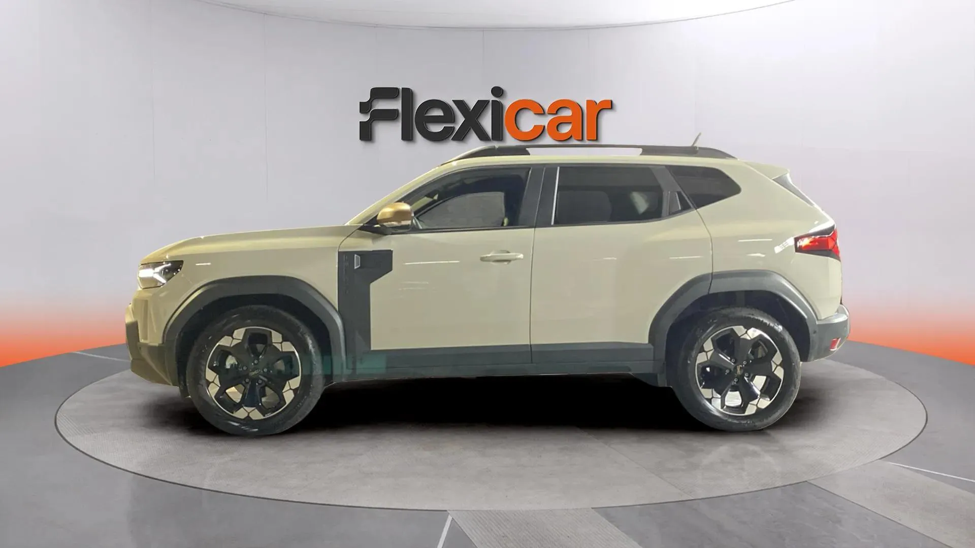Dacia Duster Extreme Hybrid 4x2 - foto 4