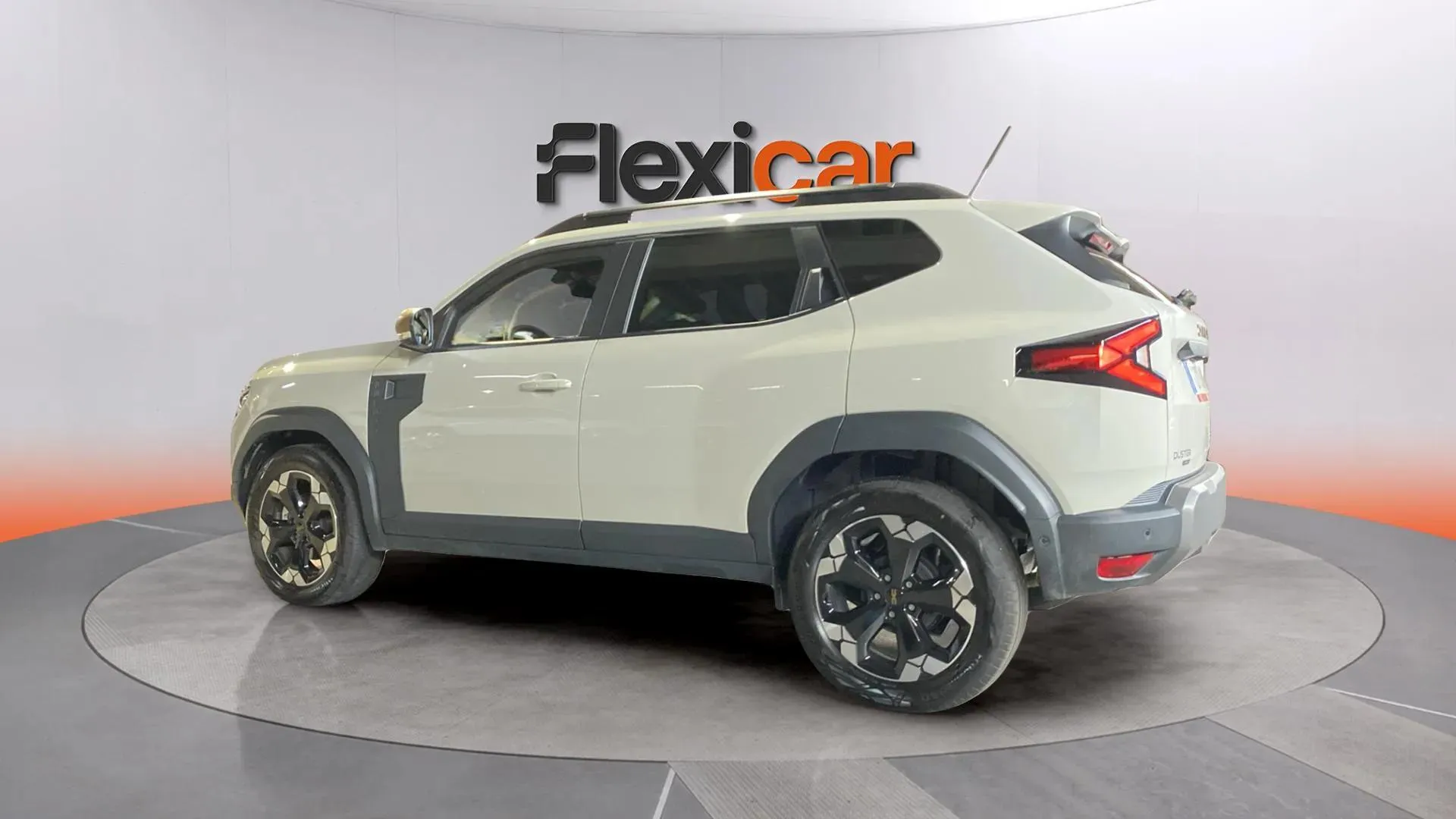 Dacia Duster Extreme Hybrid 4x2 - foto 5