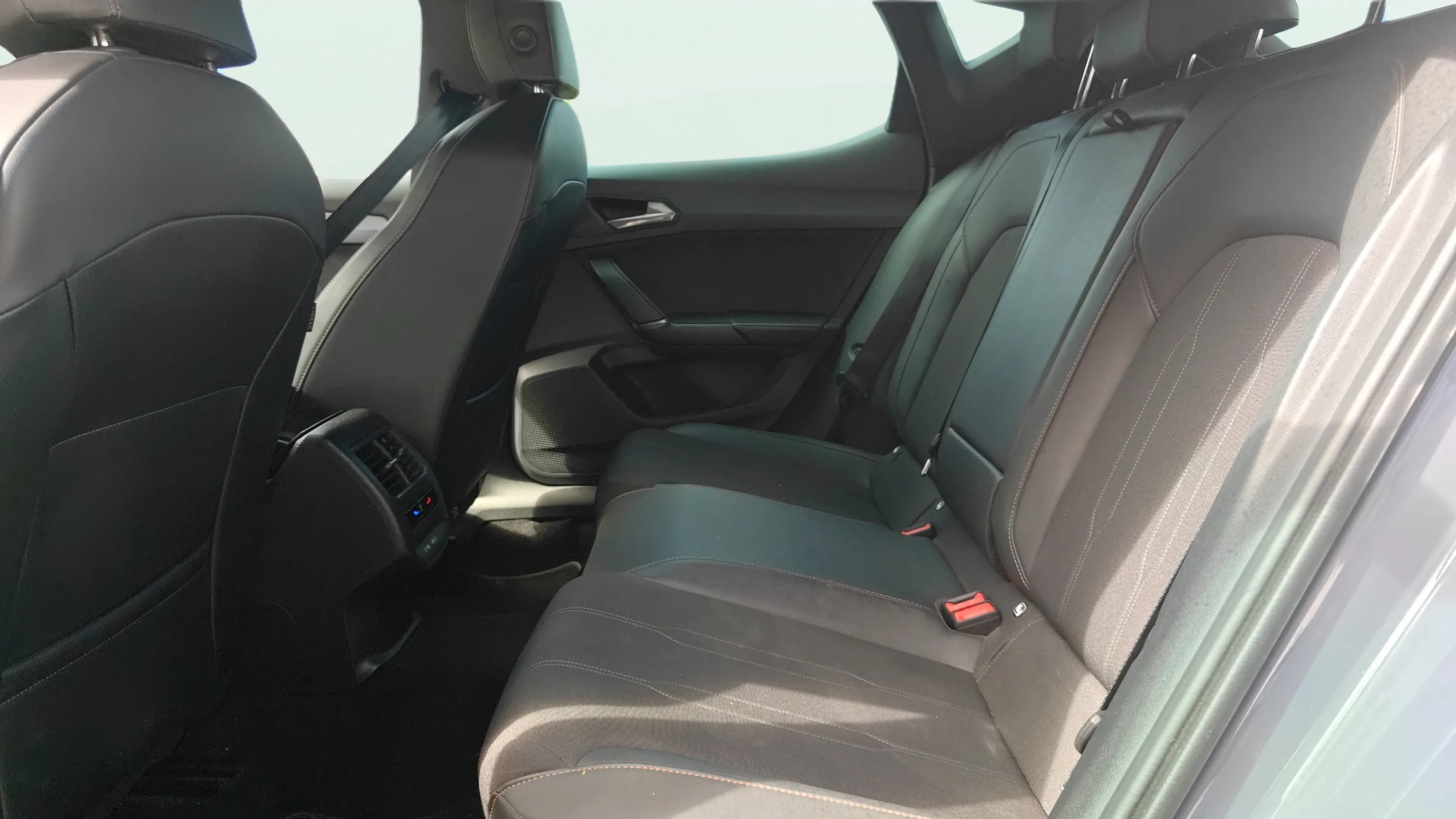 Cupra León 1.5 eTSI DSG - foto 14