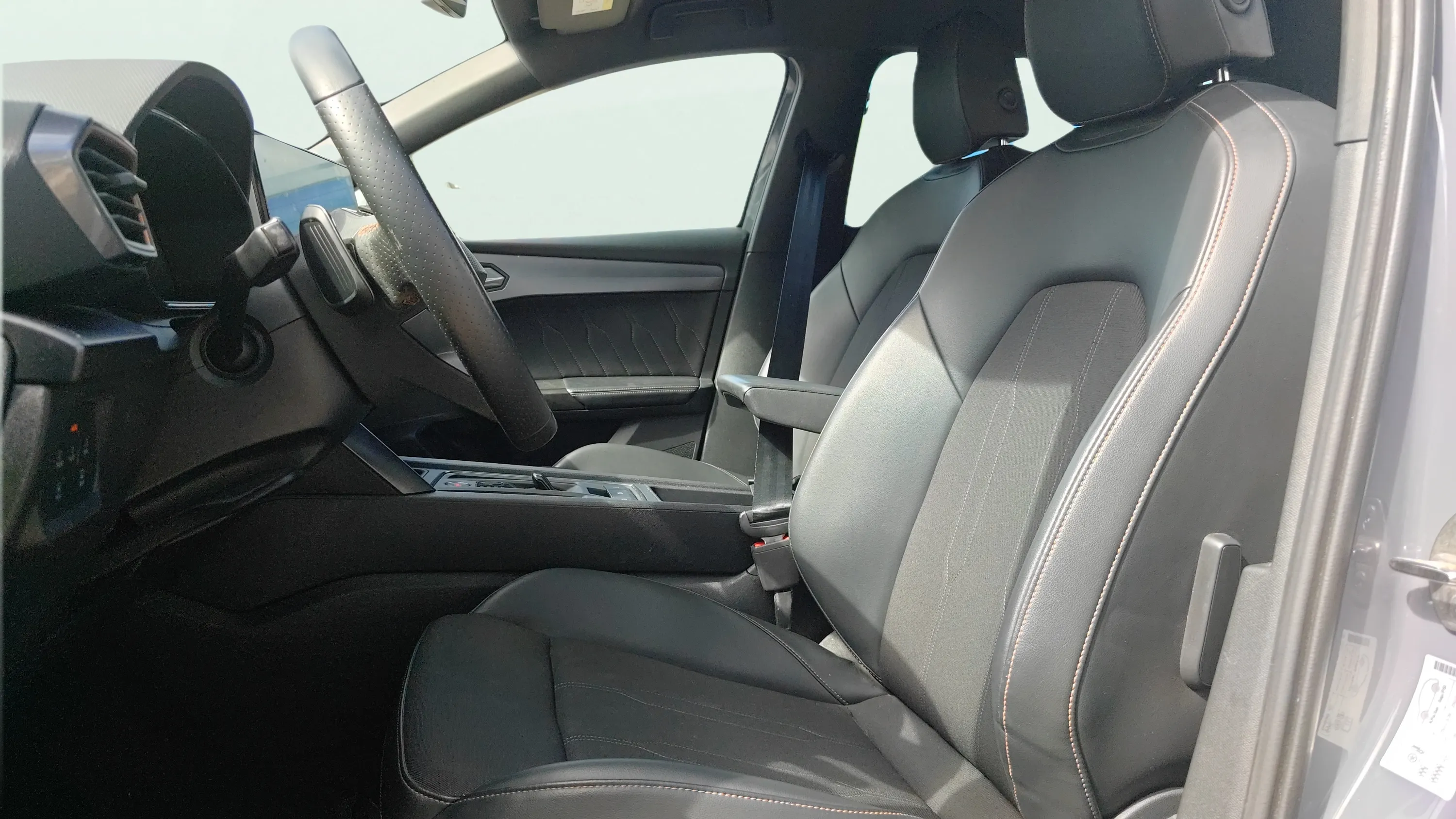 Cupra León 1.5 eTSI DSG - foto 13