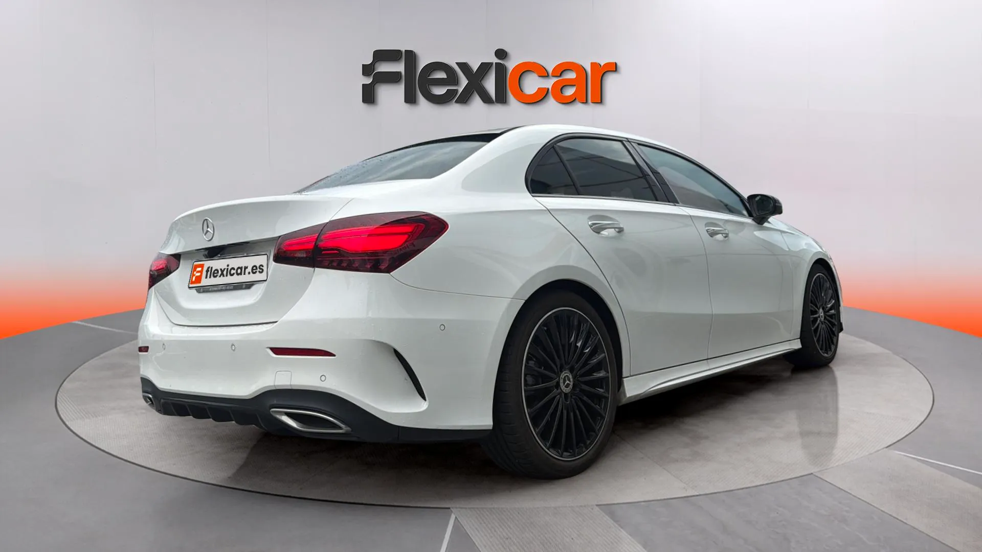 Mercedes-Benz Clase A A 180 Sedán - foto 7