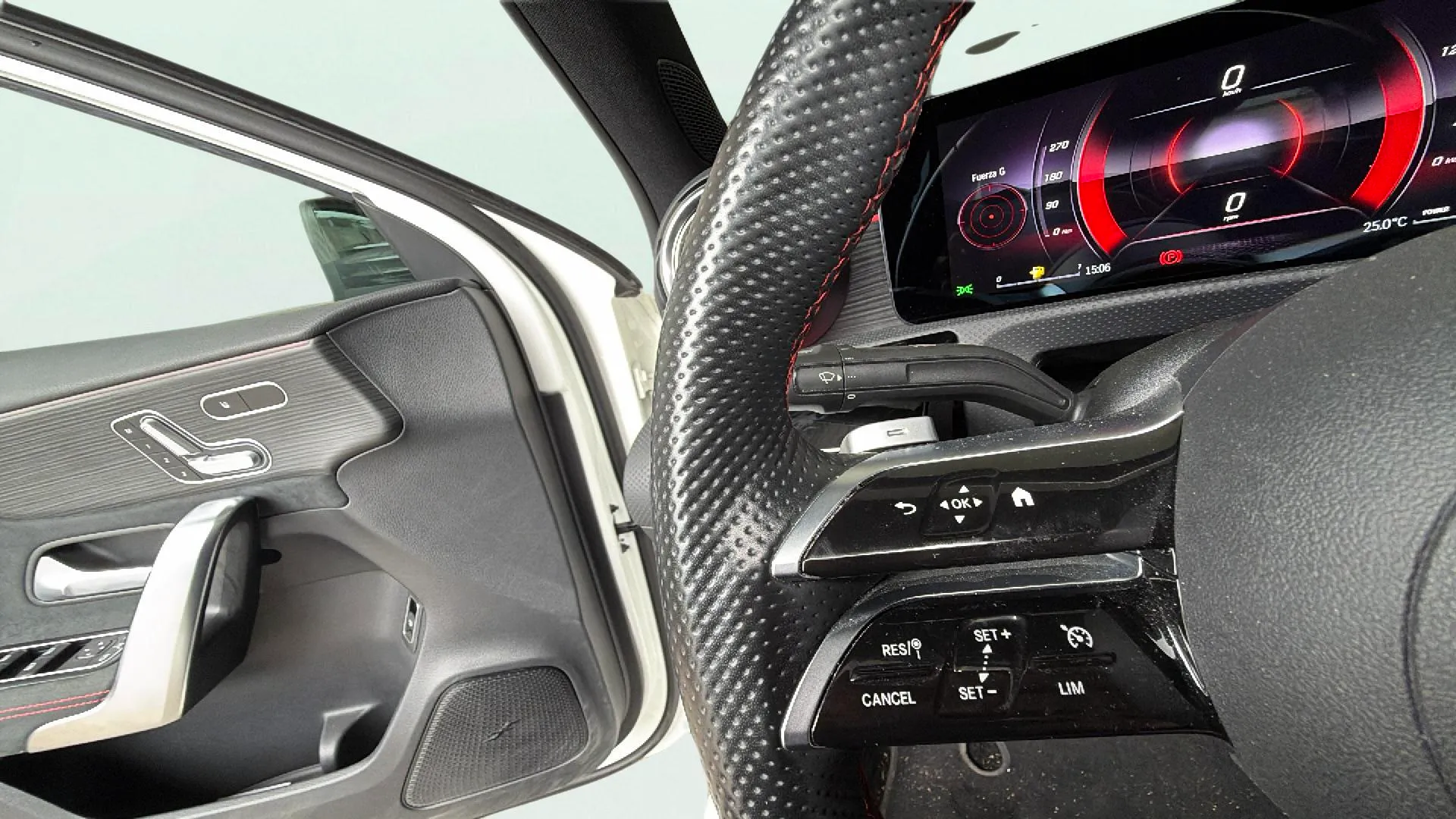 Mercedes-Benz Clase A A 180 Sedán - foto 16