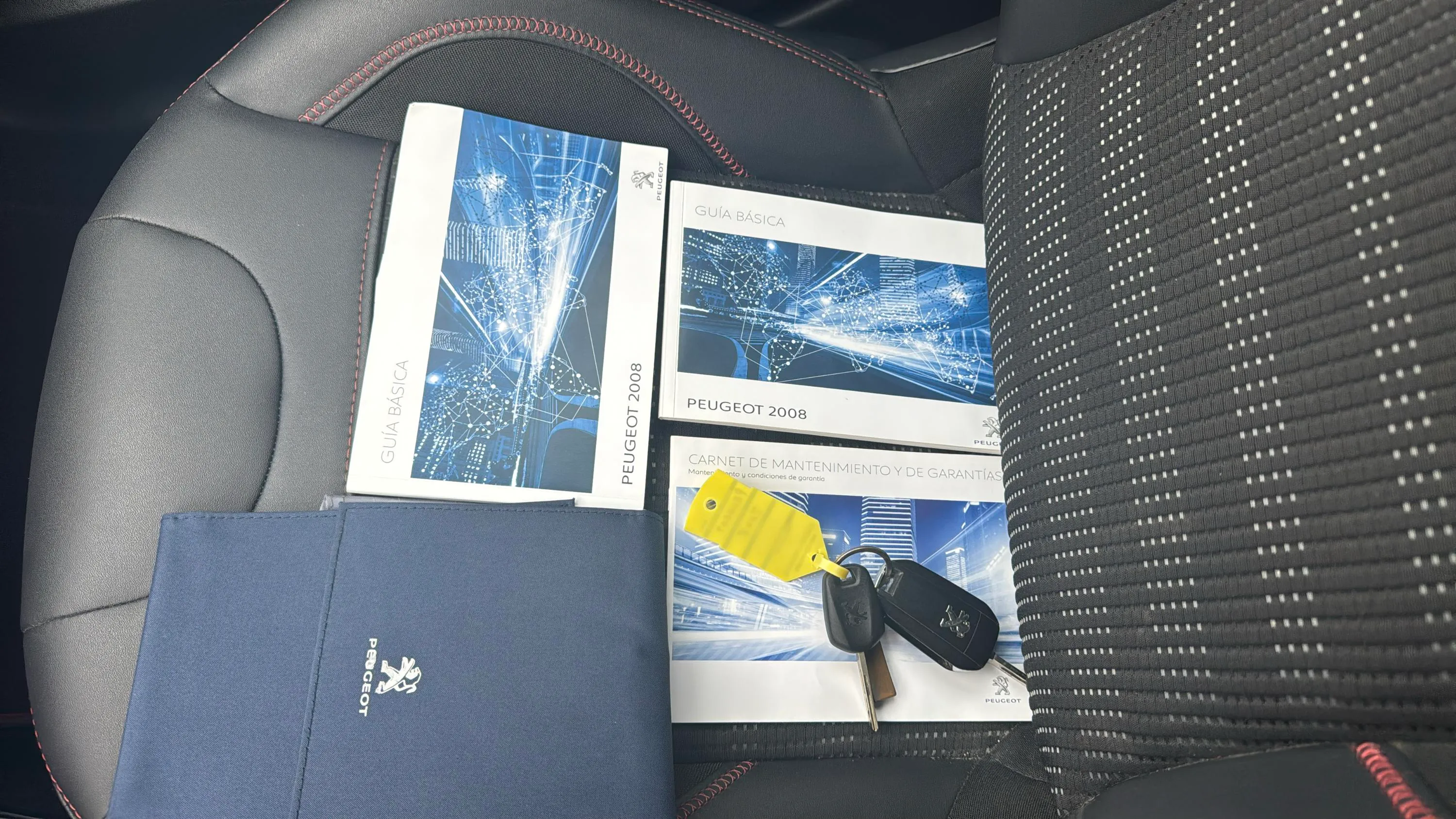 Peugeot 2008 GT Line BlueHDi 100 - foto 21
