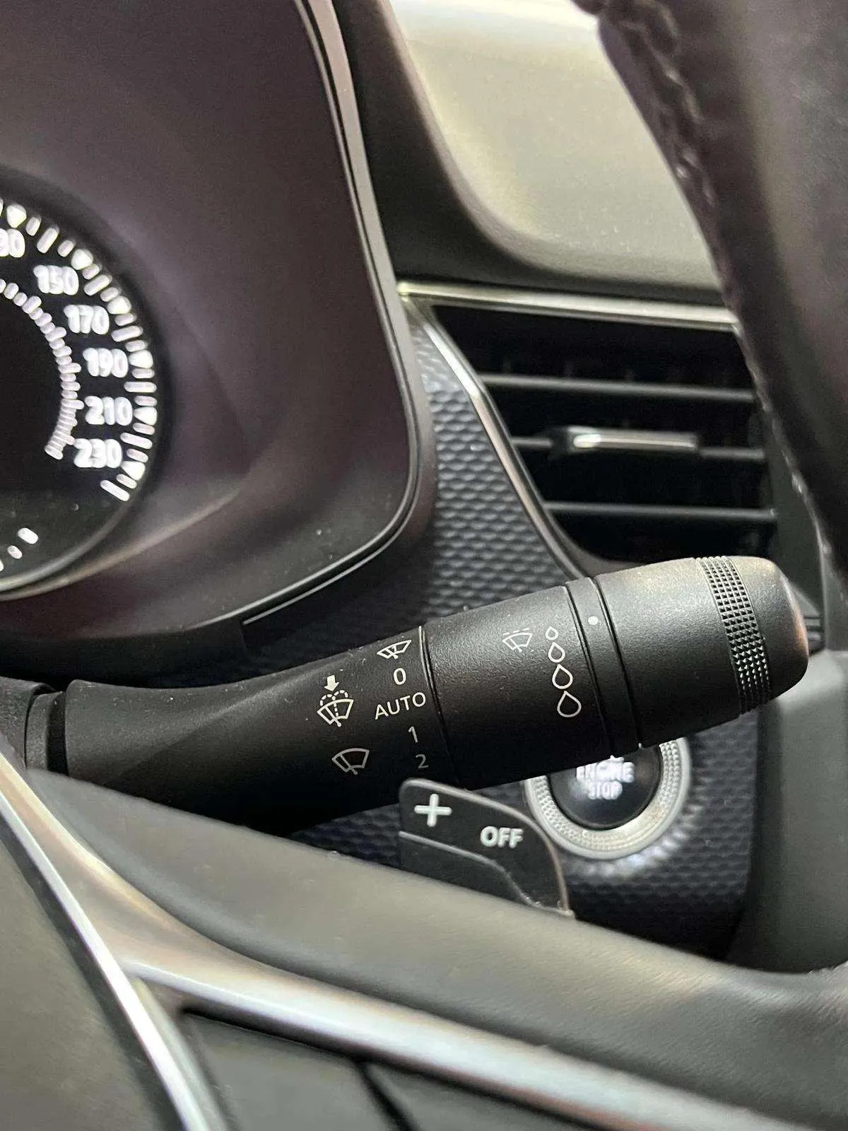 Renault Arkana Intens TCe EDC Microhíbrido - foto 17