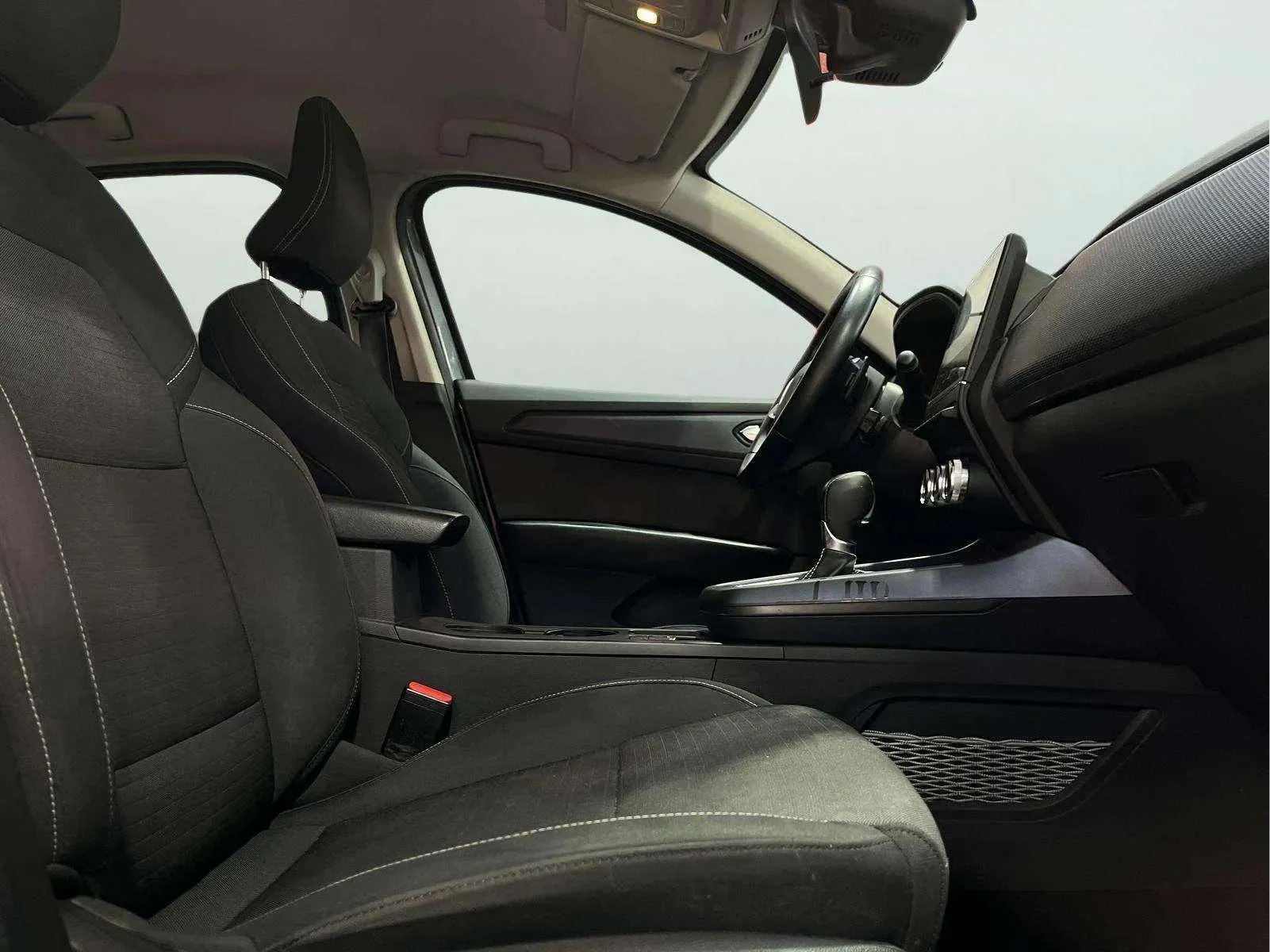 Renault Arkana Intens TCe EDC Microhíbrido - foto 21