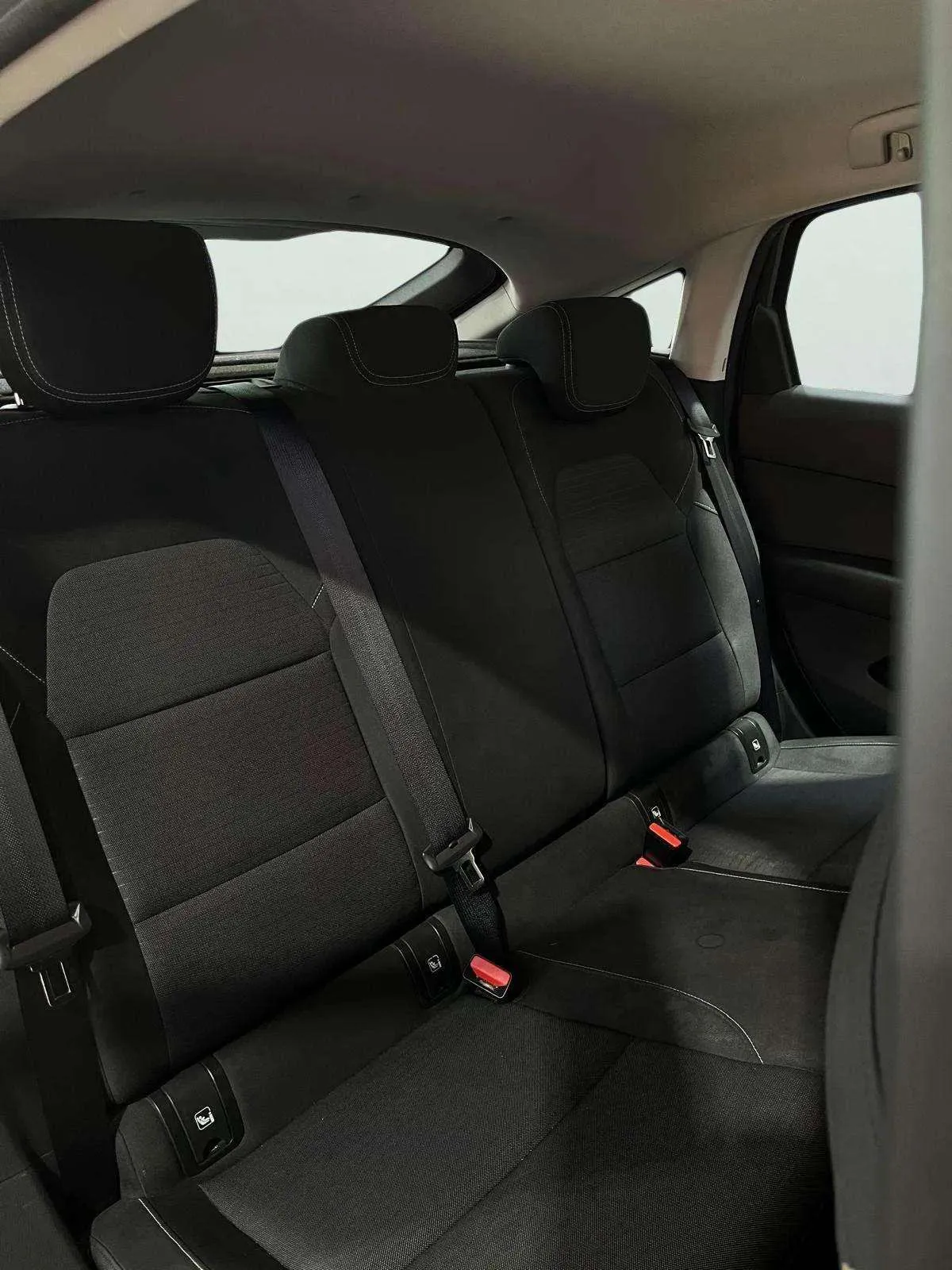 Renault Arkana Intens TCe EDC Microhíbrido - foto 23