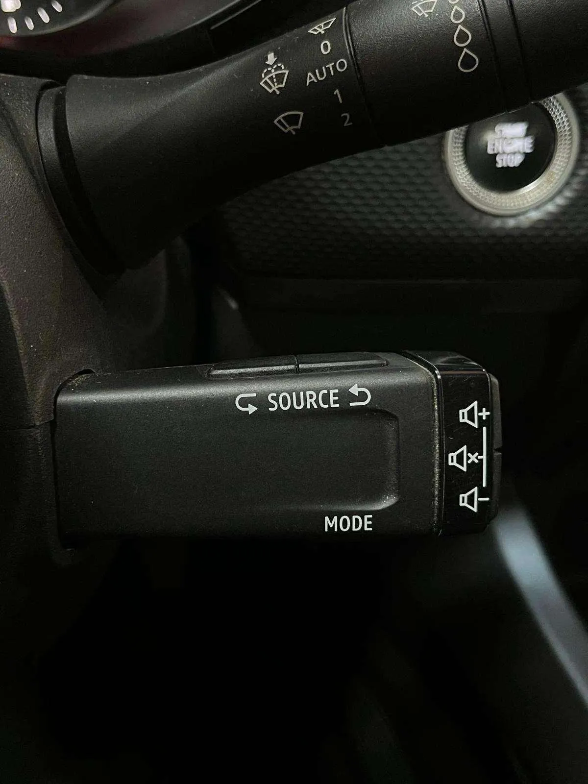 Renault Arkana Intens TCe EDC Microhíbrido - foto 18
