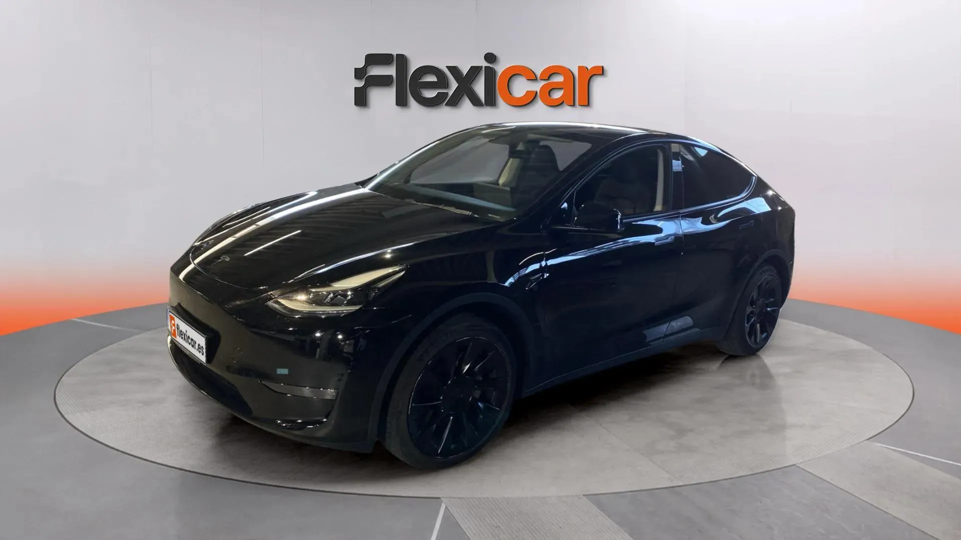 Tesla Model Y Gran Autonomía 4WD - foto 11