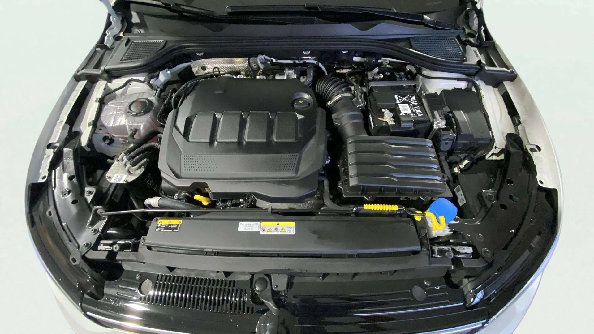 Volkswagen Golf 2.0 TDI DSG - foto 26