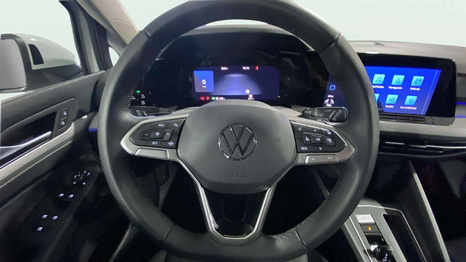 Volkswagen Golf 2.0 TDI DSG - foto 9