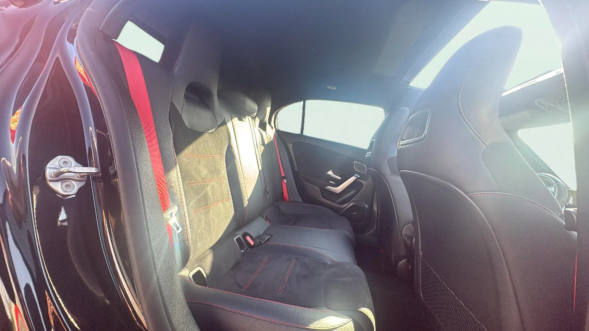 Mercedes-Benz Clase A Mercedes-AMG A 35 4MATIC+ - foto 15