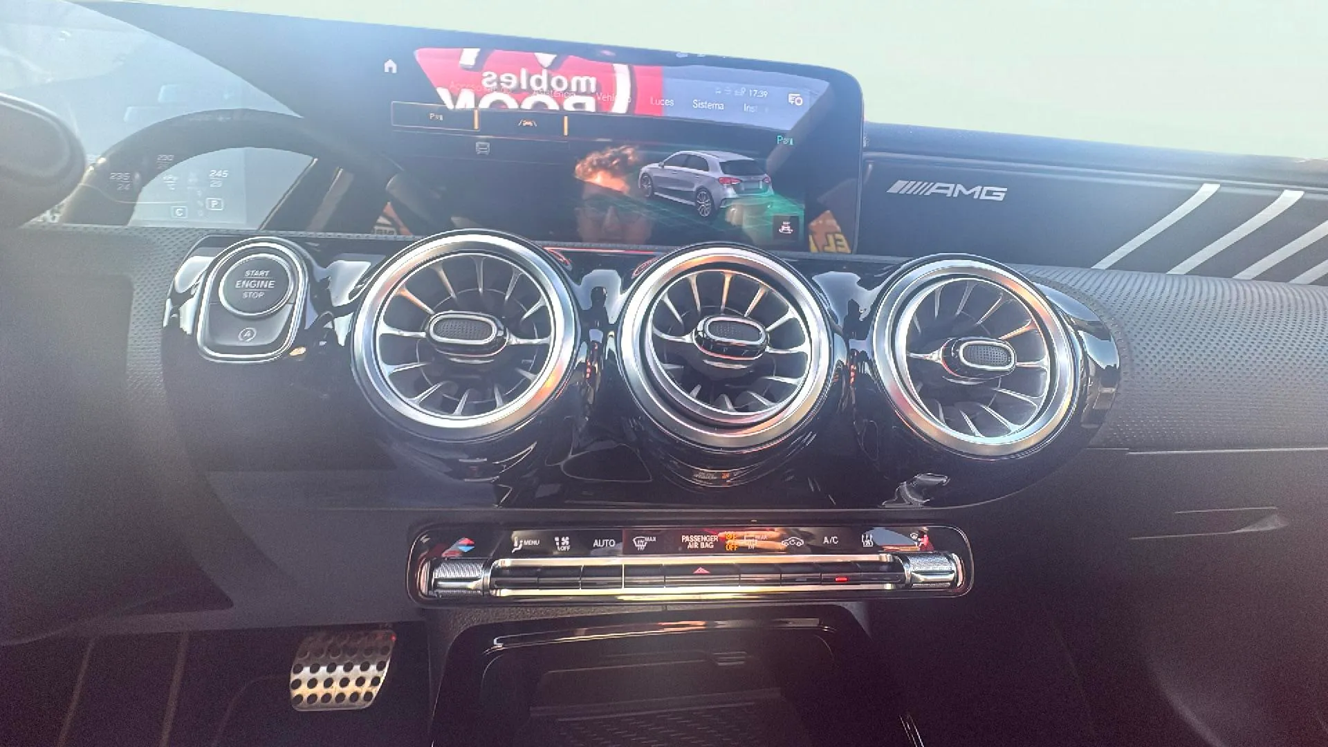 Mercedes-Benz Clase A Mercedes-AMG A 35 4MATIC+ - foto 11