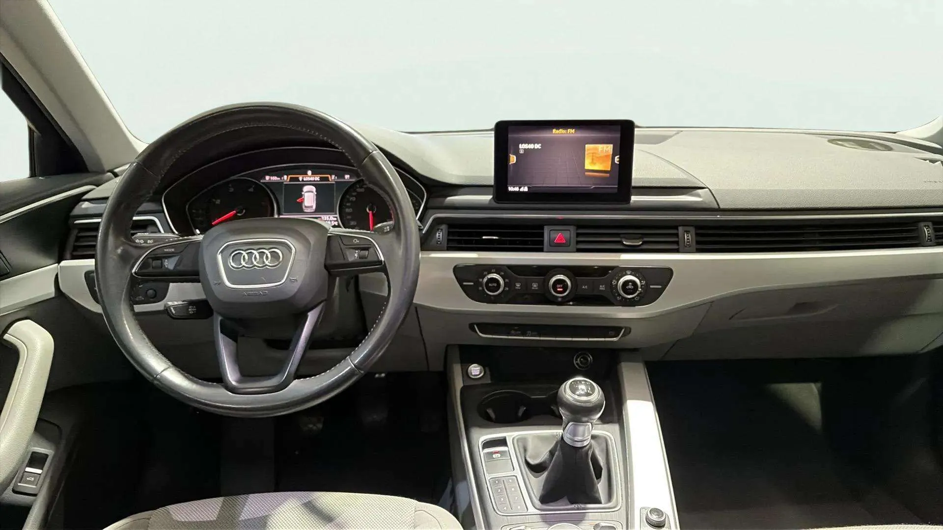 Audi A4 Avant 2.0 TDI - foto 11