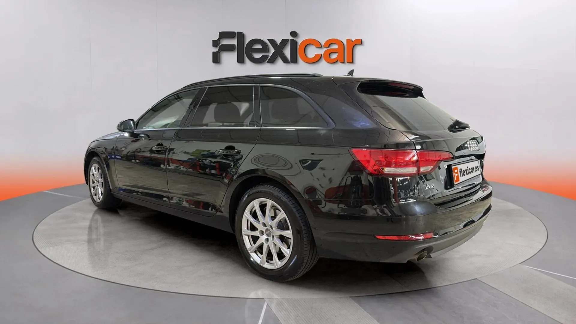 Audi A4 Avant 2.0 TDI - foto 5