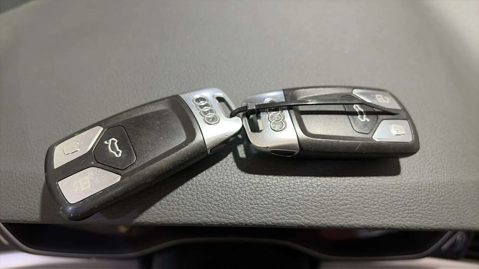 Audi A4 Avant 2.0 TDI - foto 18