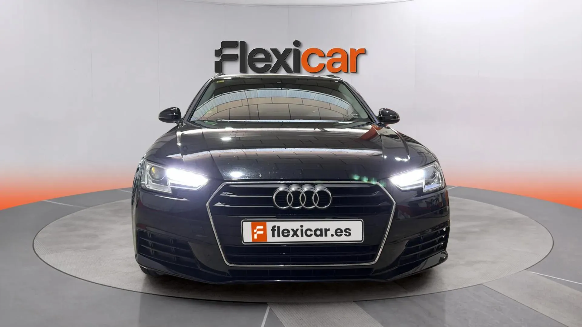 Audi A4 Avant 2.0 TDI - foto 2