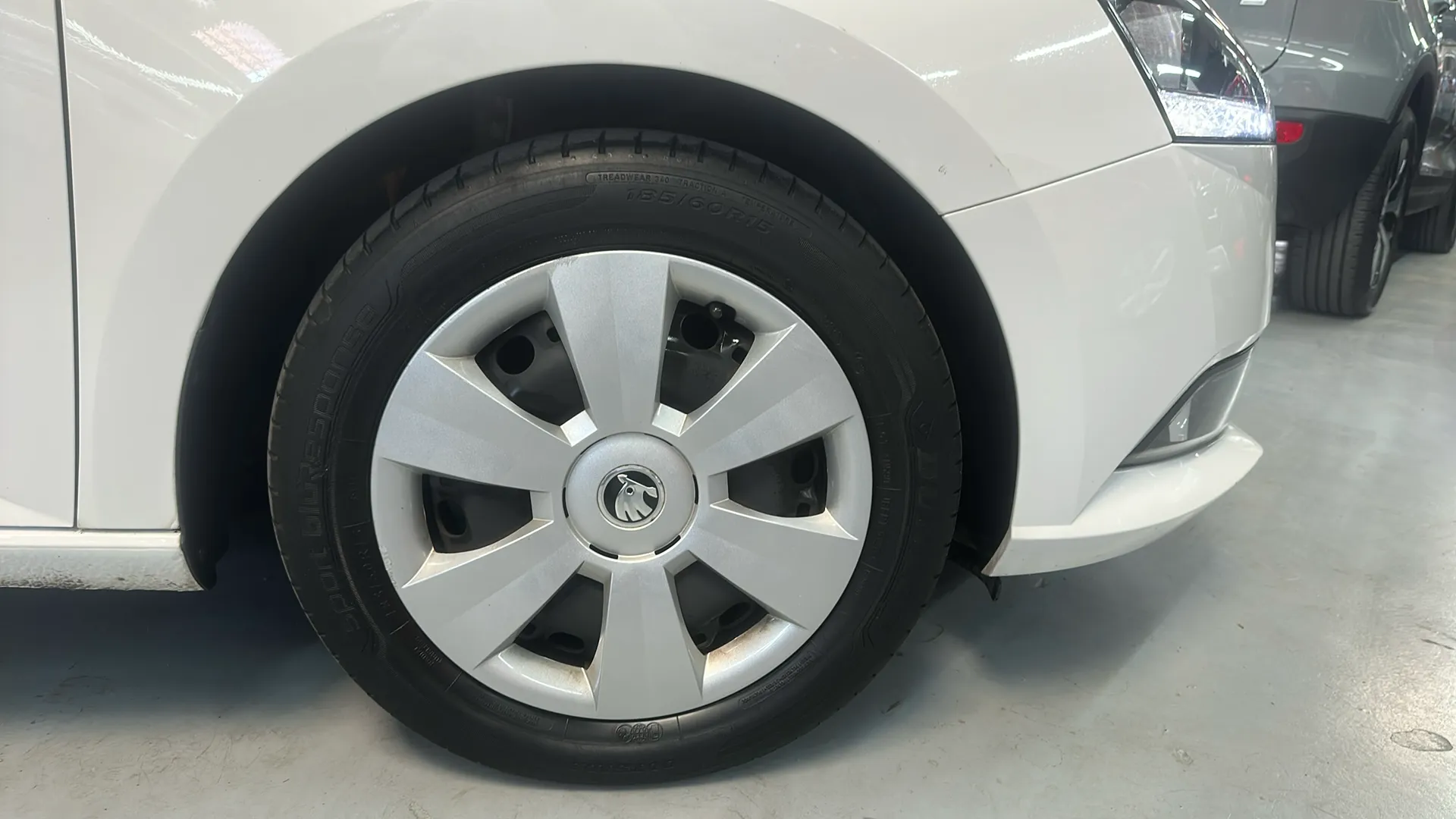 Škoda Fabia 1.0 TSI Ambition - foto 14