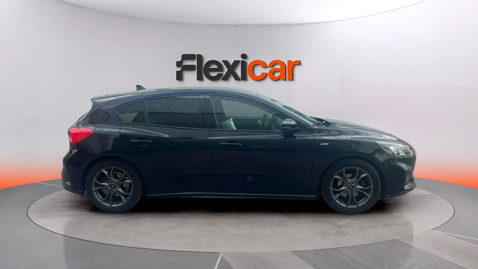 Ford Focus 1.0 EcoBoost Active SportBr - foto 5