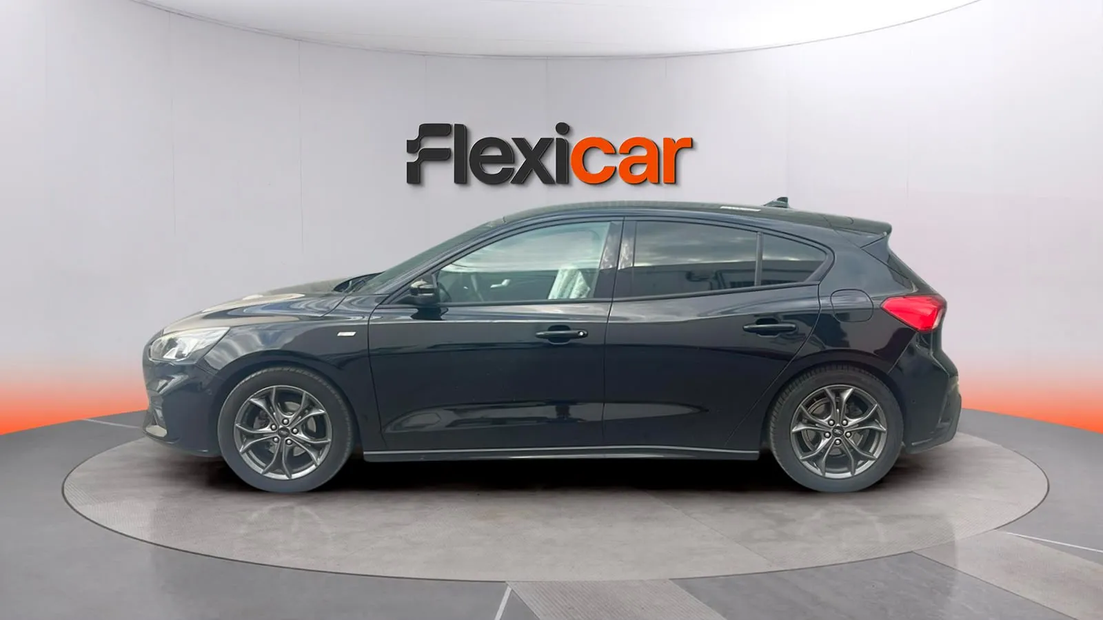 Ford Focus 1.0 EcoBoost Active SportBr - foto 3