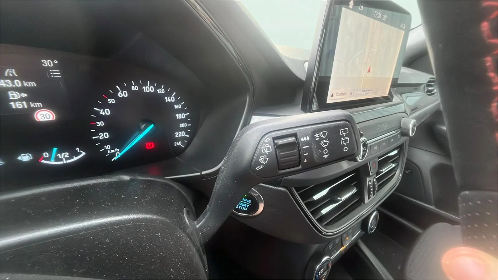 Ford Focus 1.0 EcoBoost Active SportBr - foto 16