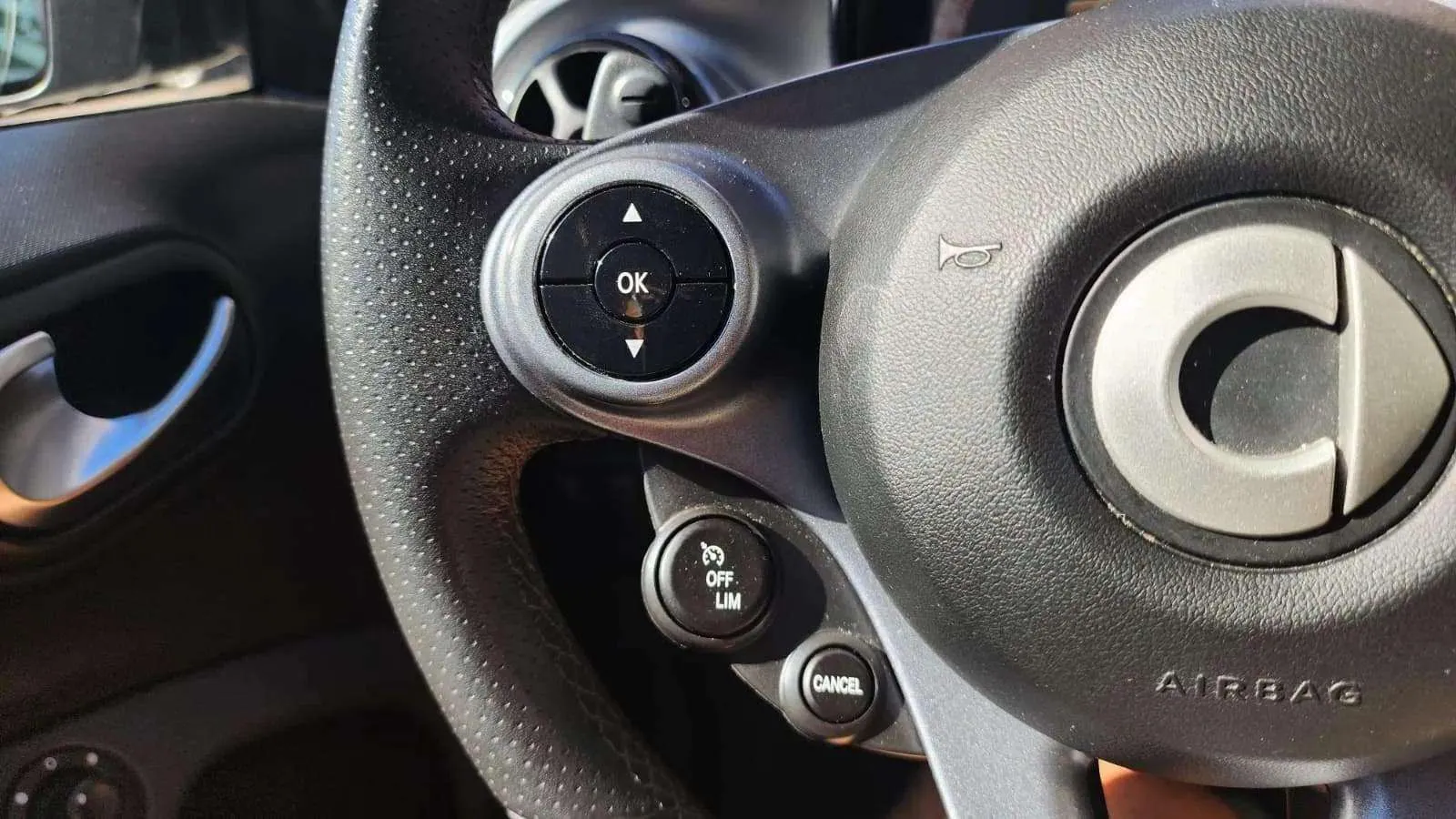 smart fortwo 0.9 Coupe - foto 12