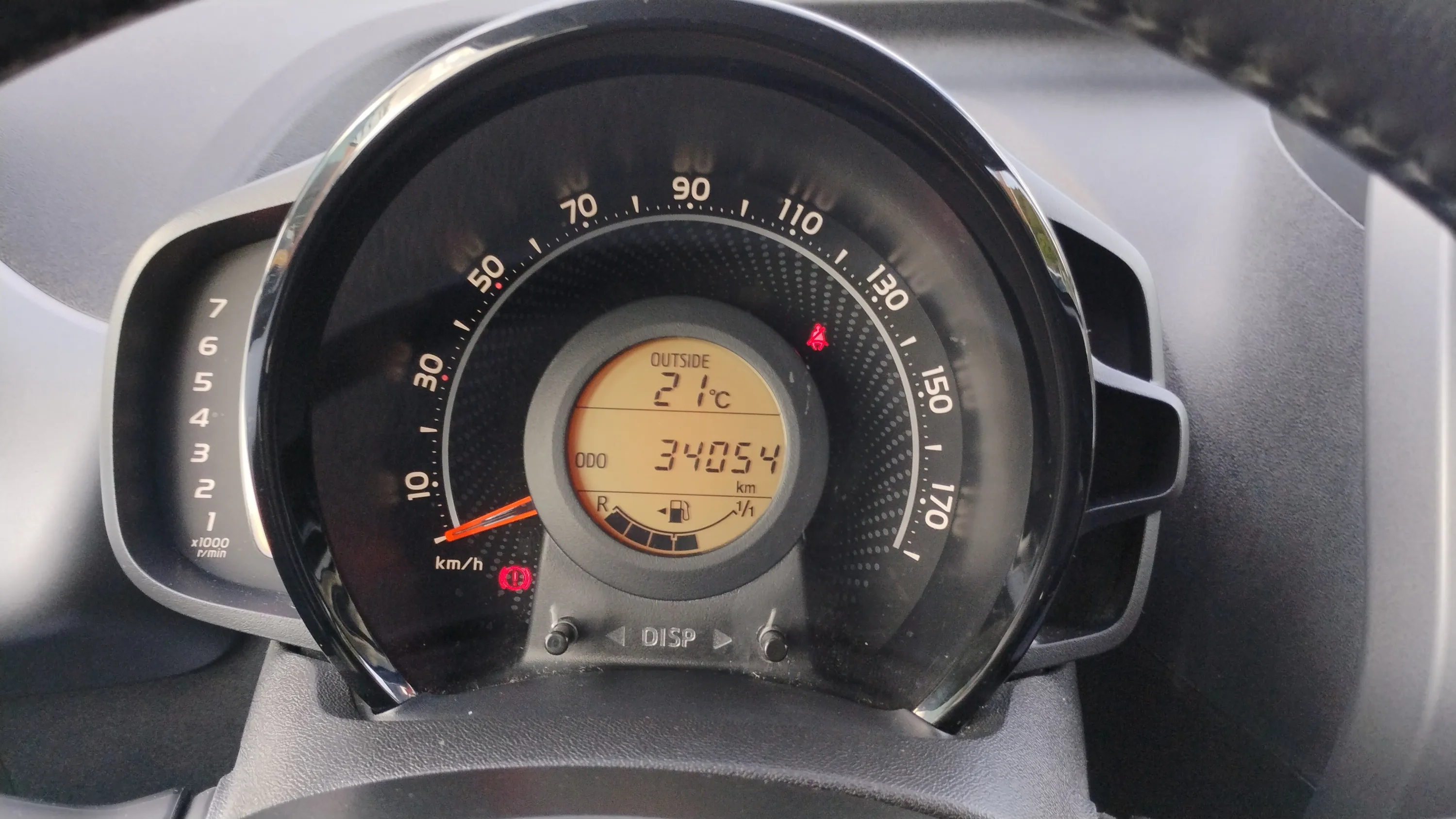 Toyota Aygo 1.0 70 x-play - foto 18
