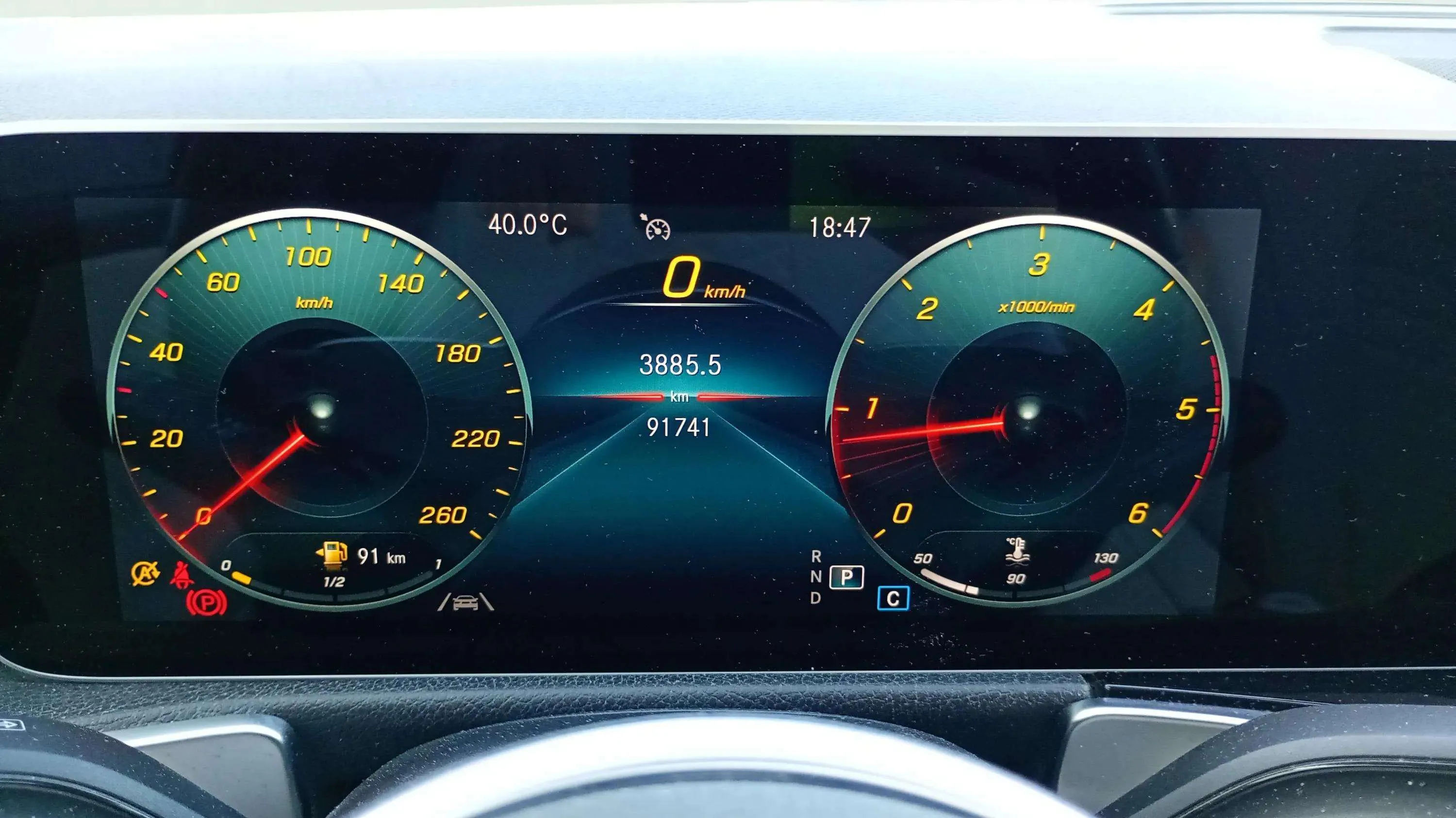 Mercedes-Benz GLB 2.0 GLB 220 D 4MATIC DCT - foto 14