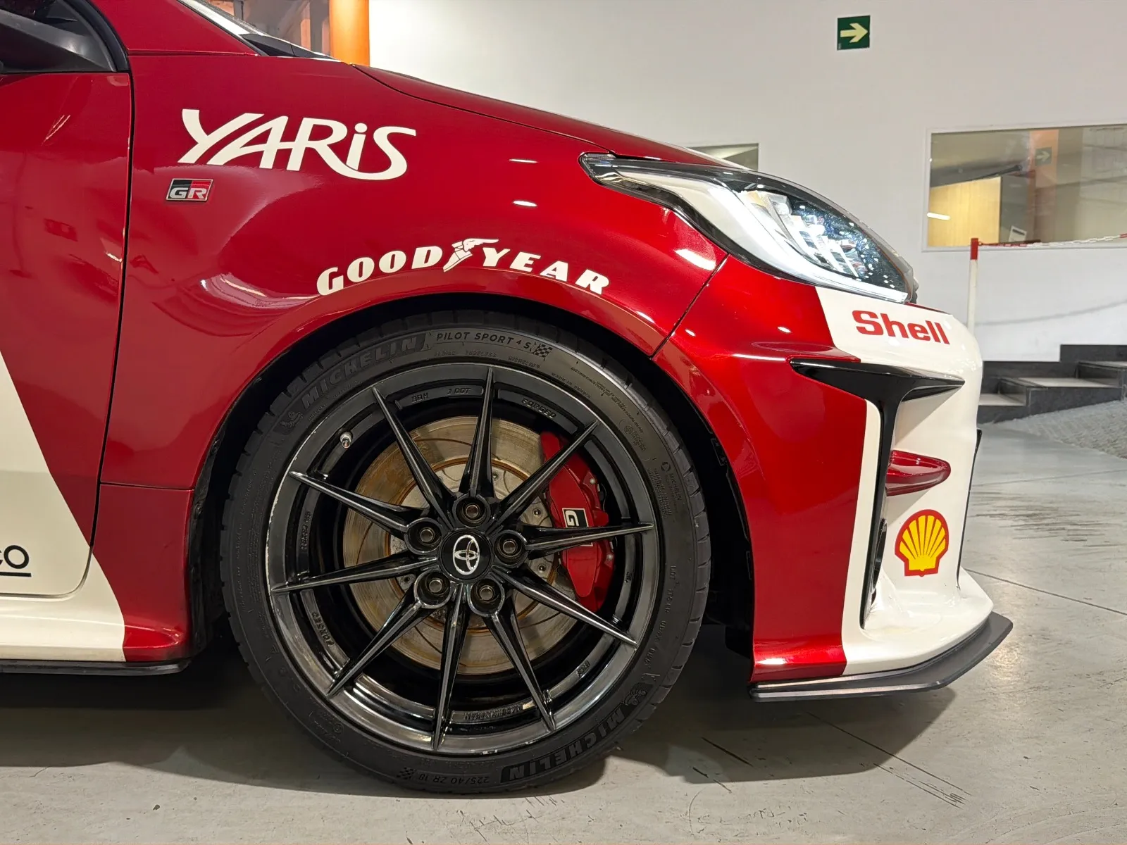Toyota Yaris 1.6 RZ Circuit Pack - foto 20
