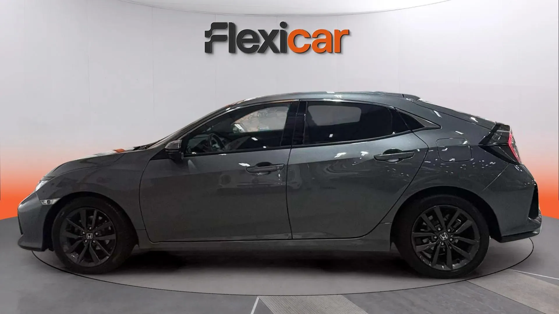 Honda Civic 1.0 I-VTEC Turbo CVT Elegance NAV - foto 4