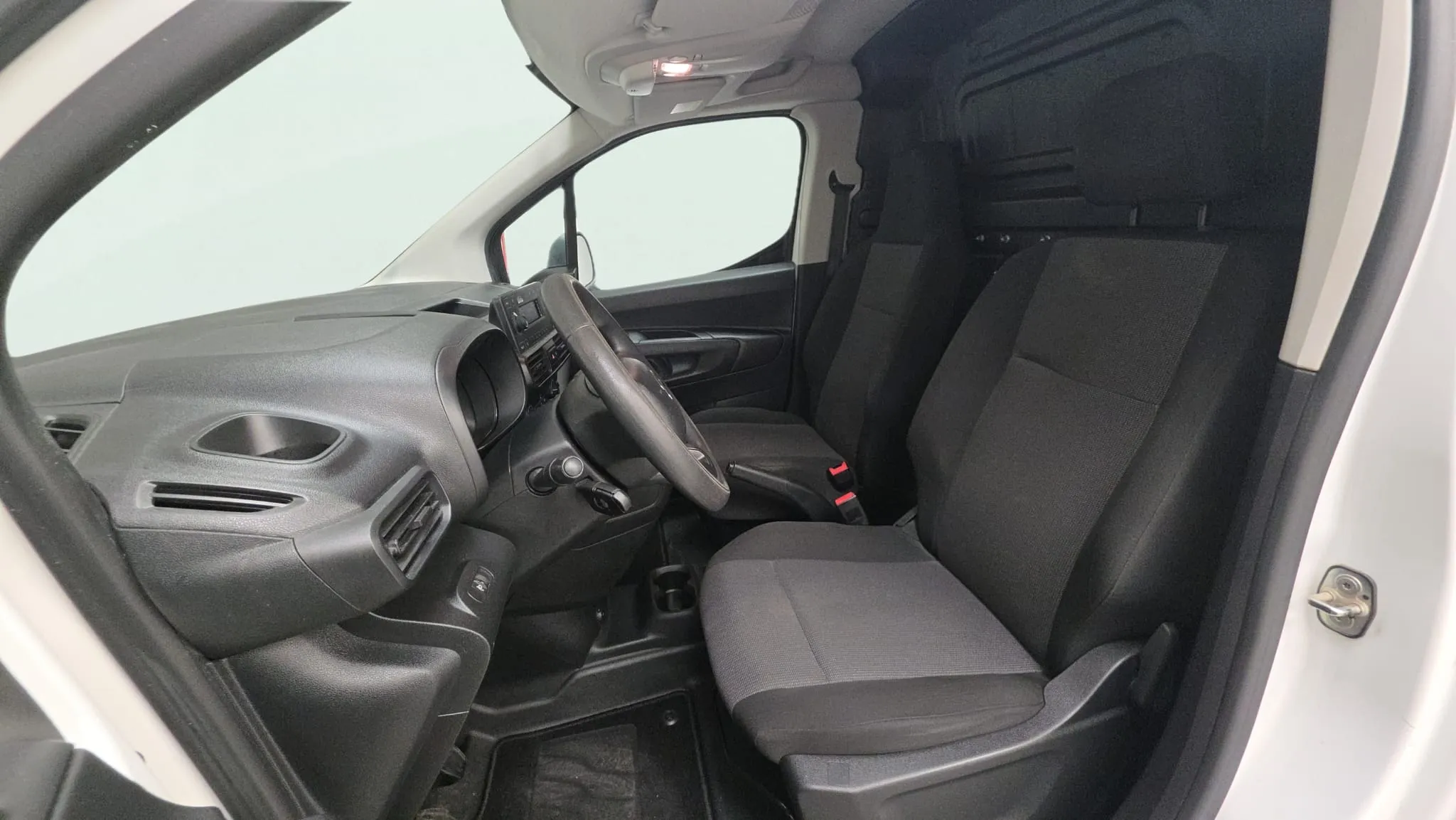 Citroën Berlingo Talla M BlueHDi 100 Club - foto 15