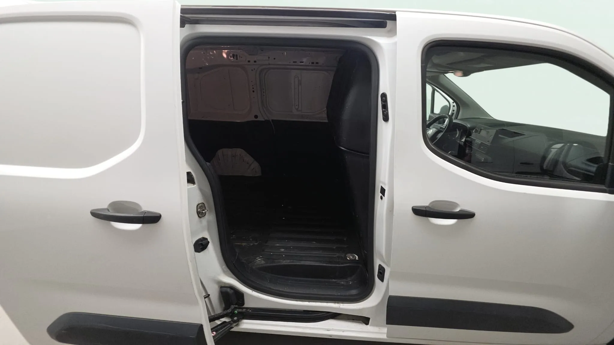Citroën Berlingo Talla M BlueHDi 100 Club - foto 18