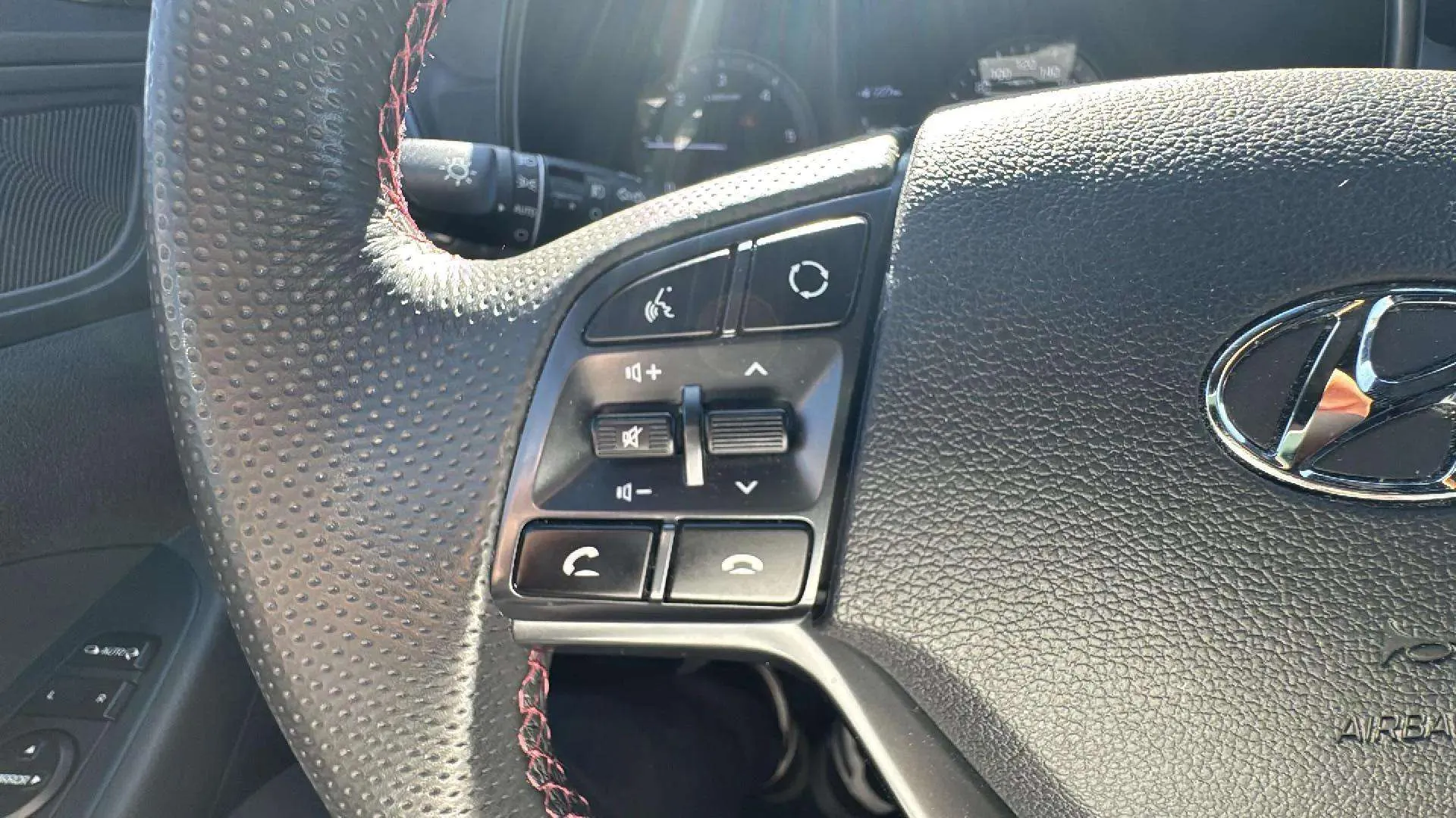 Hyundai Tucson 1.6 CRDi 48V N-Line 4x2 - foto 18