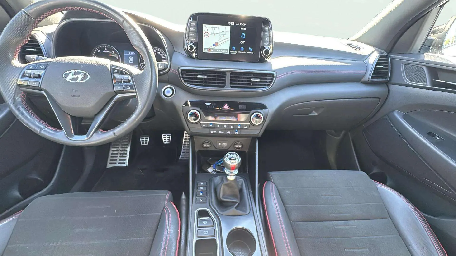 Hyundai Tucson 1.6 CRDi 48V N-Line 4x2 - foto 10