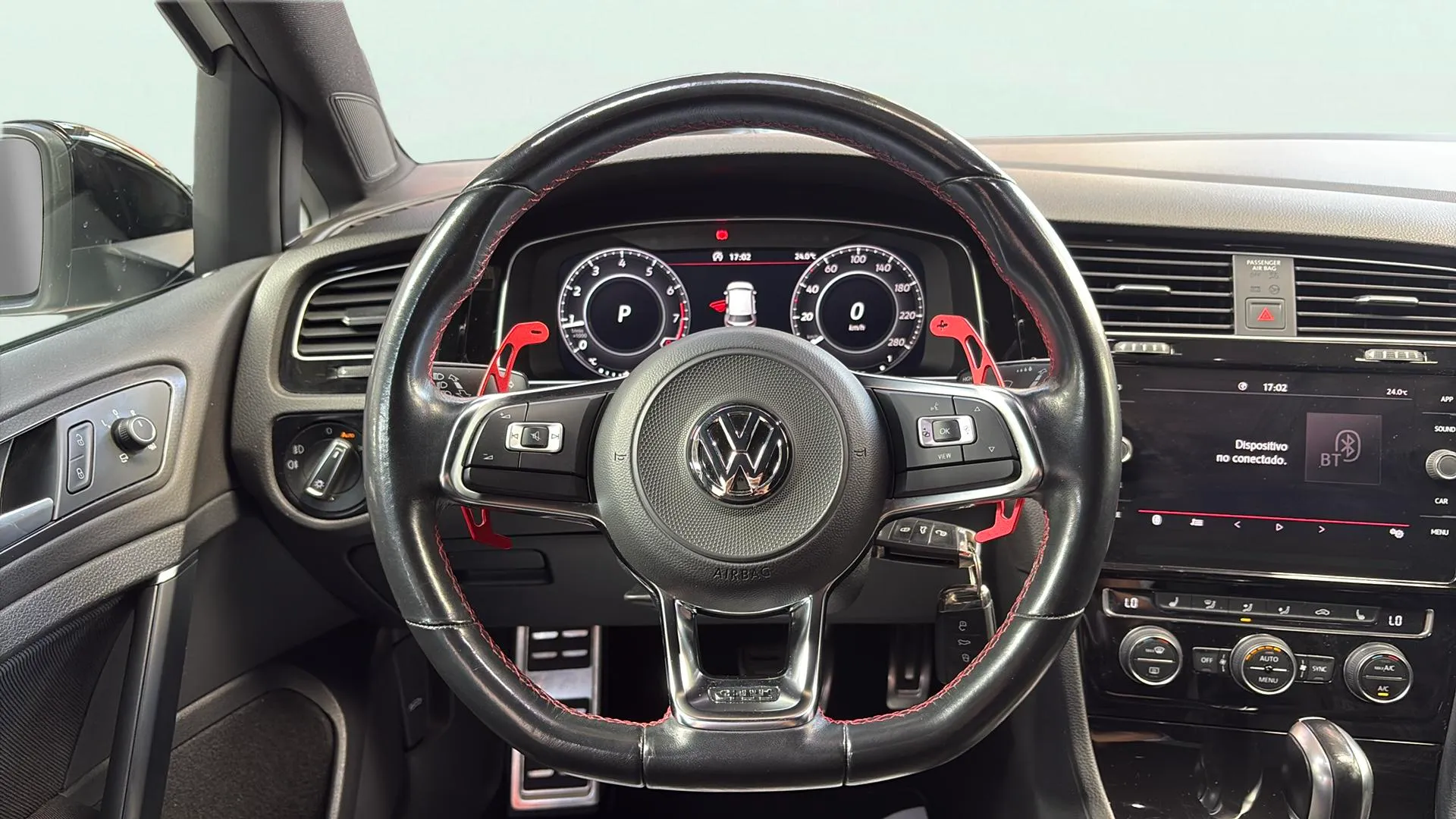 Volkswagen Golf GTI Performance 2.0 TSI DSG - foto 10
