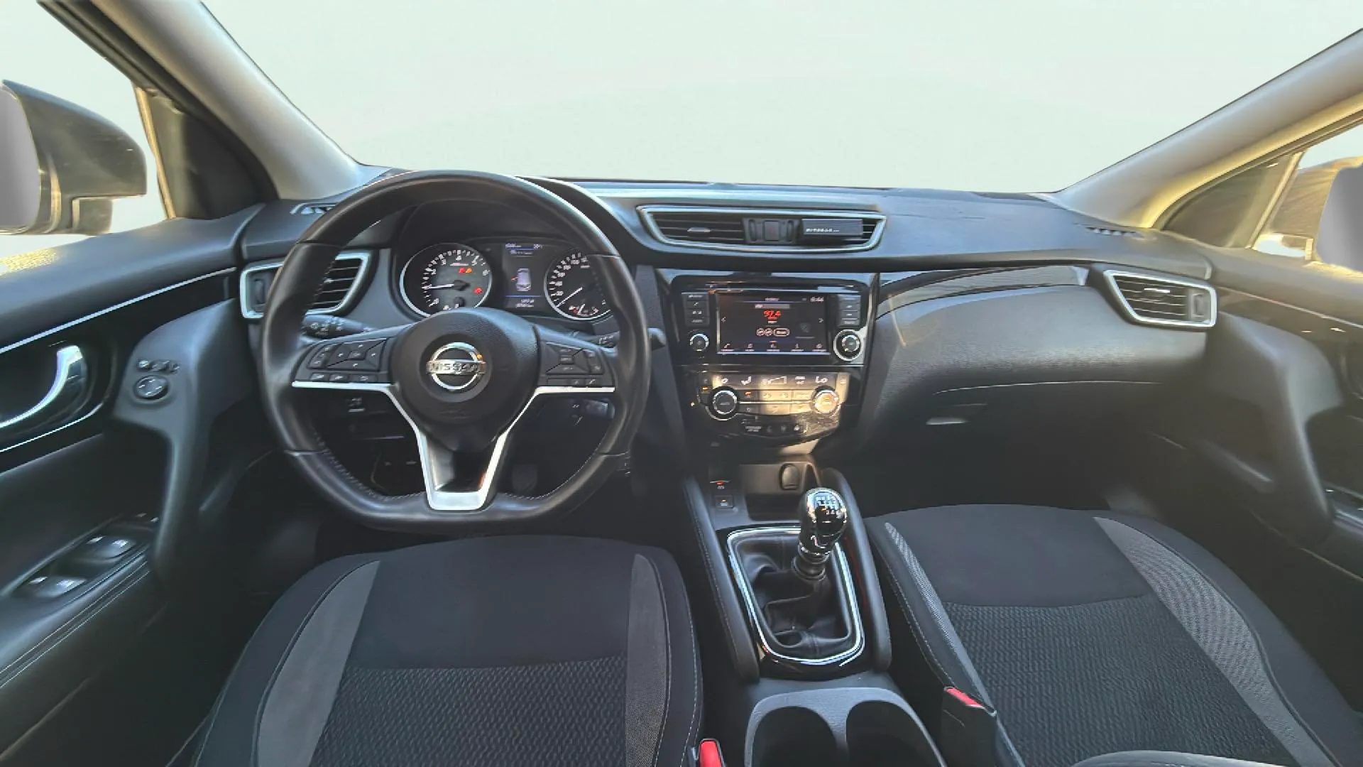 Nissan Qashqai DIG-T E6D N-Connecta - foto 10