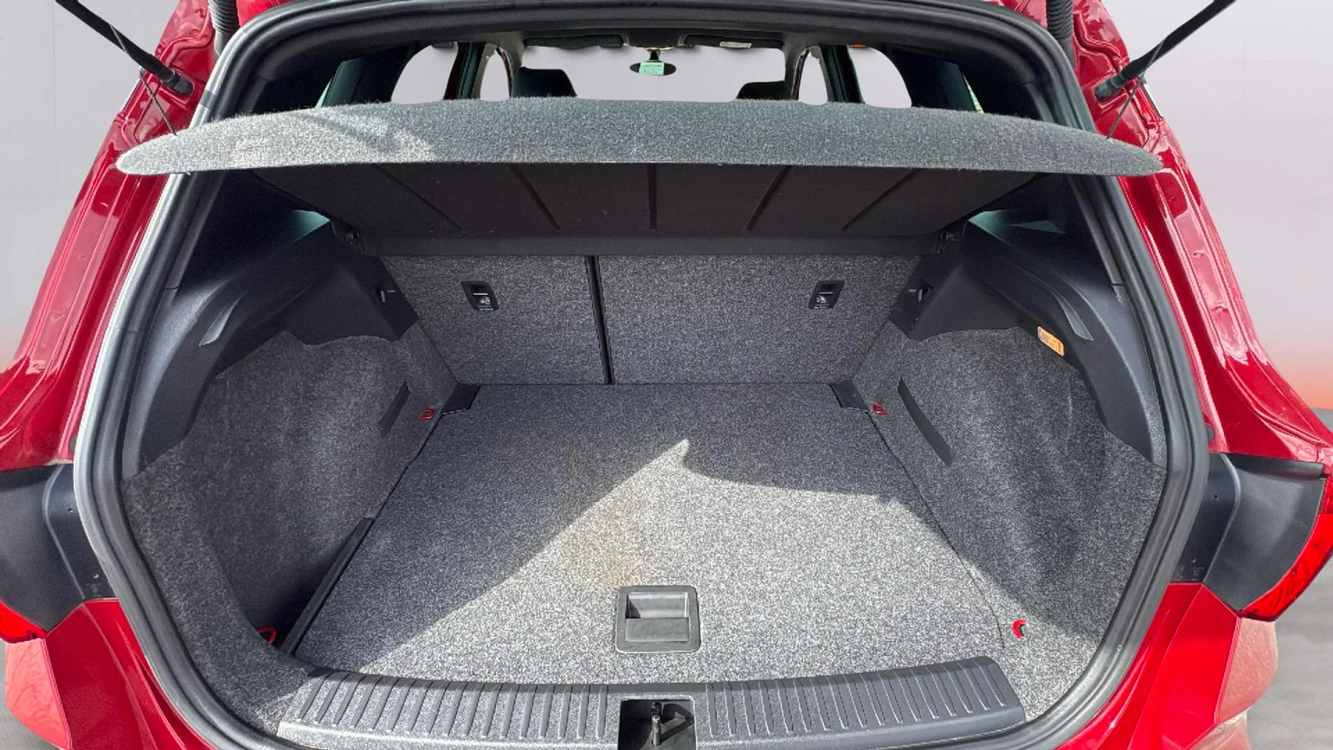 SEAT Arona 1.5 TSI FR - foto 19