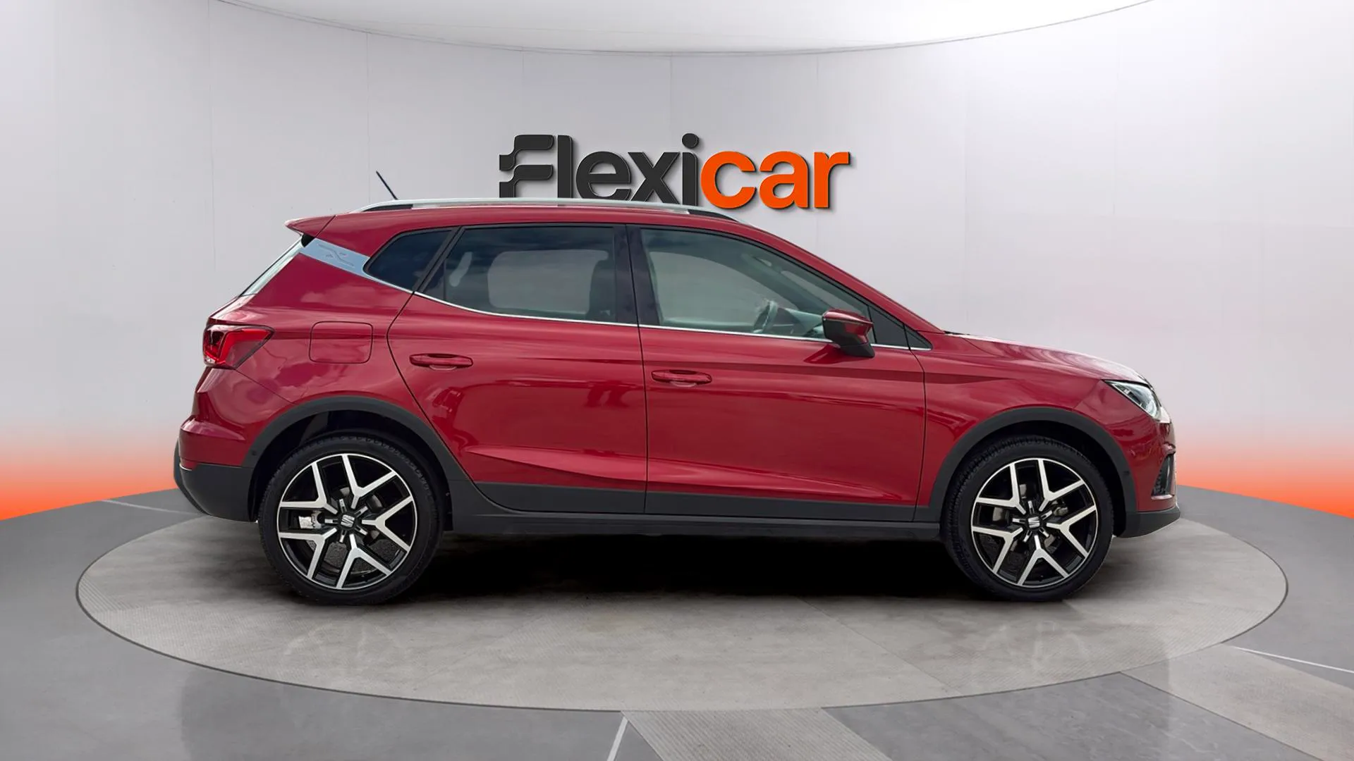 SEAT Arona 1.5 TSI FR - foto 8